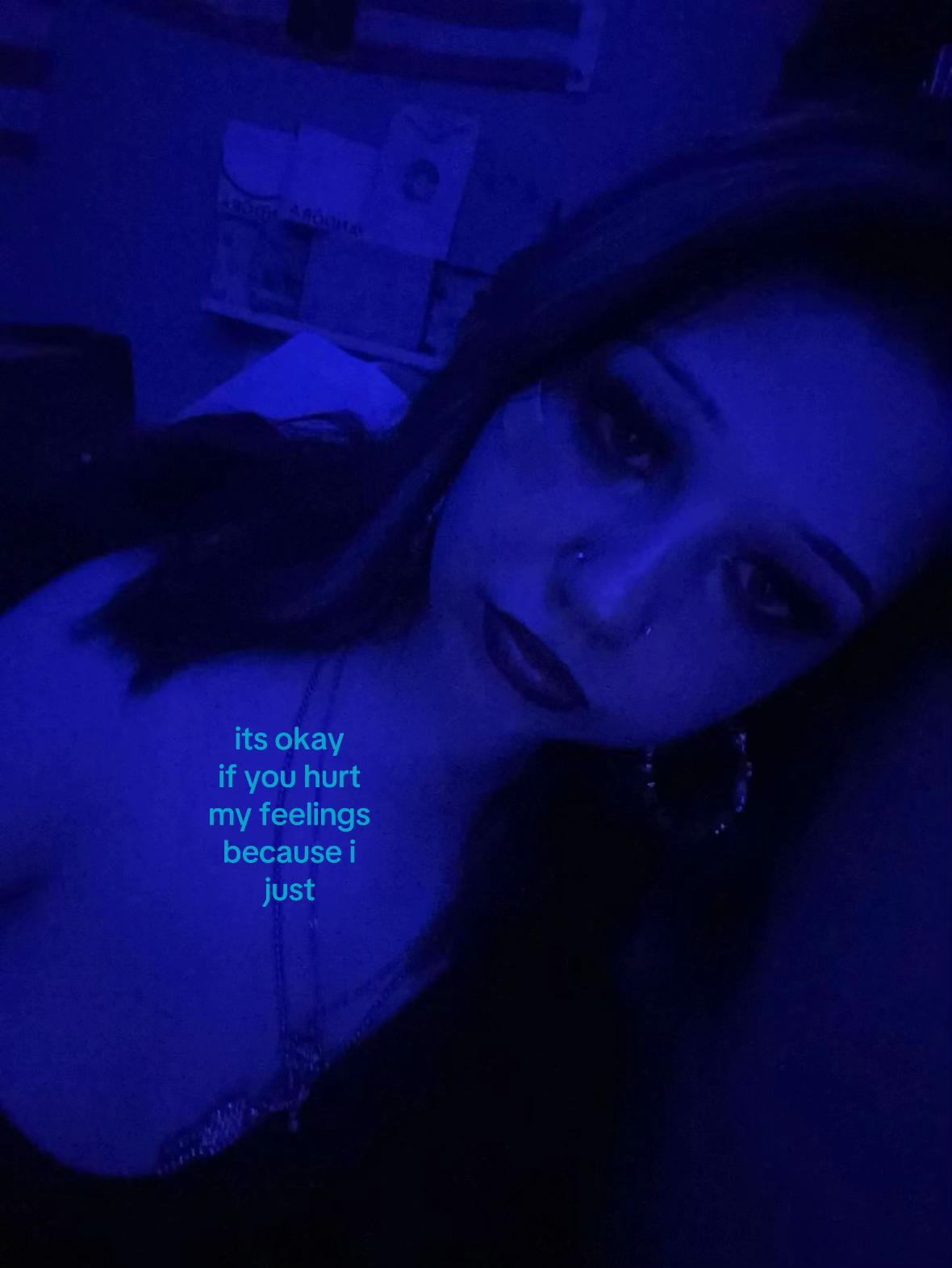 @demz