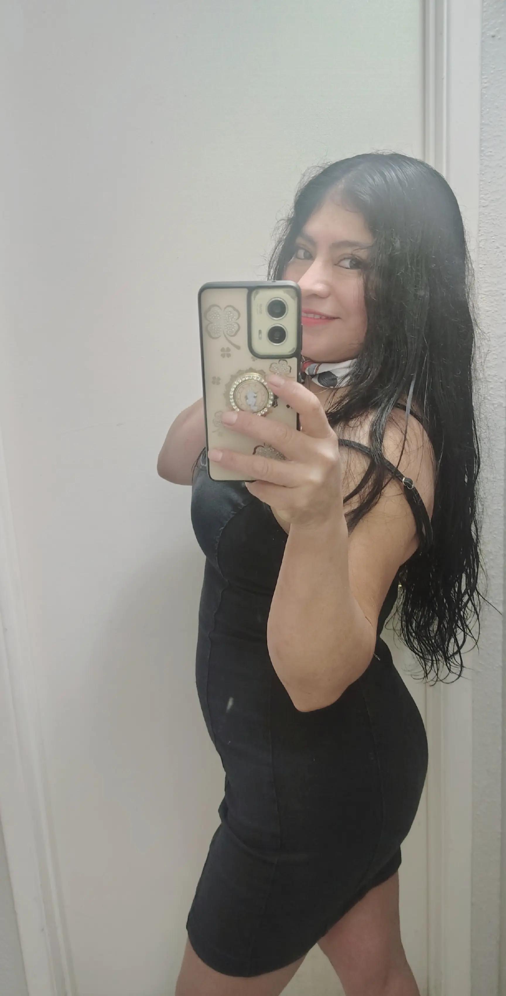 @Elisa Elias