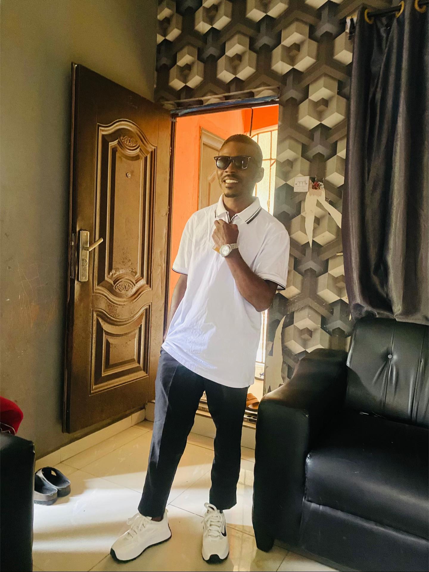@Daniel Ebimo (Ebidans)