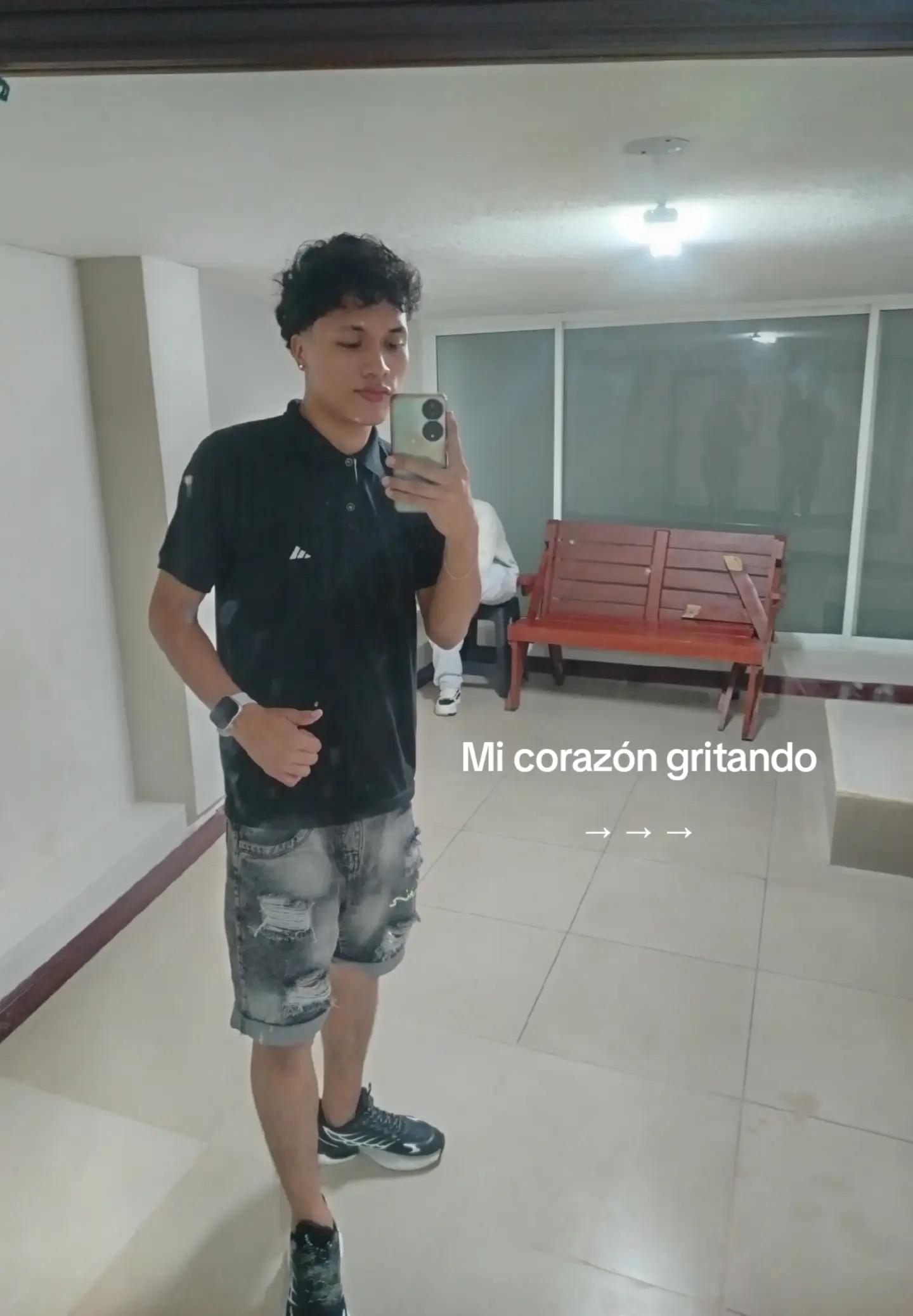 @CARLOS ☄️
