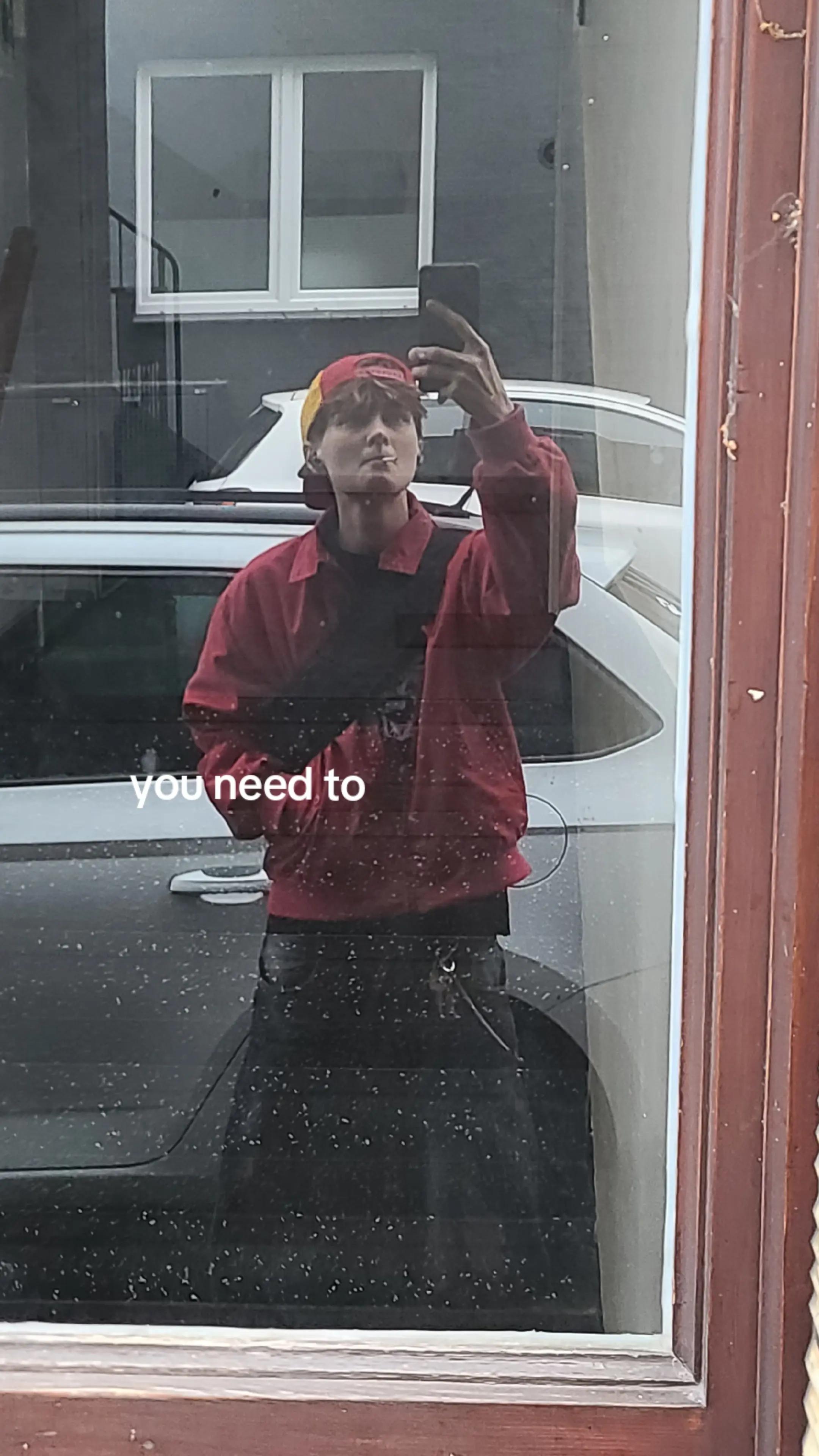 @‽