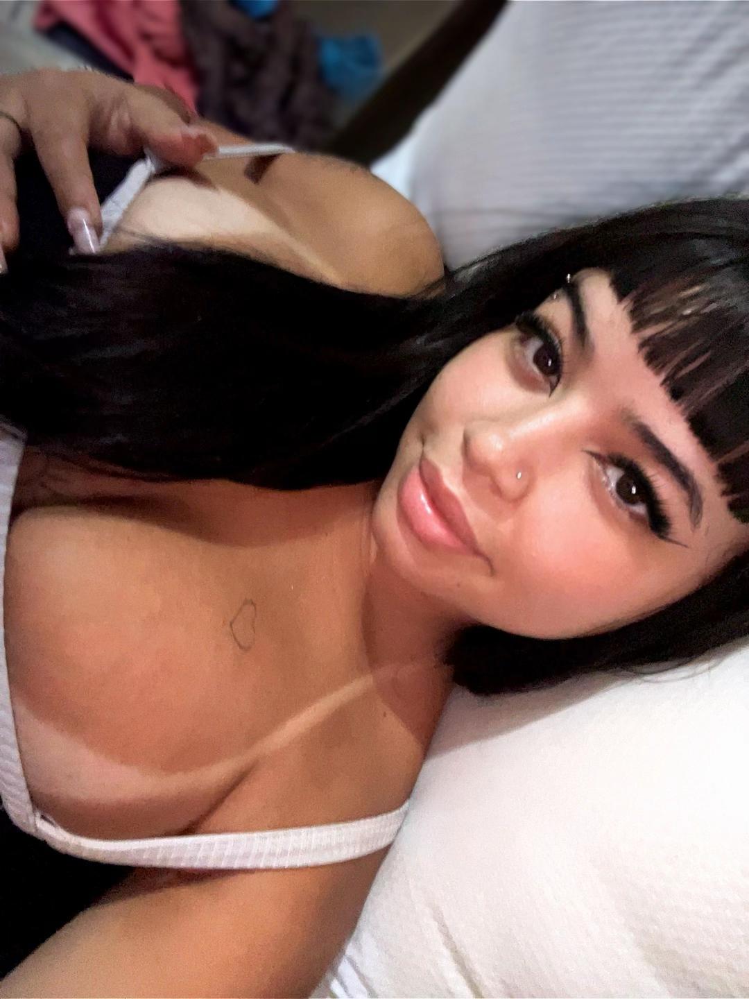 @Maylly