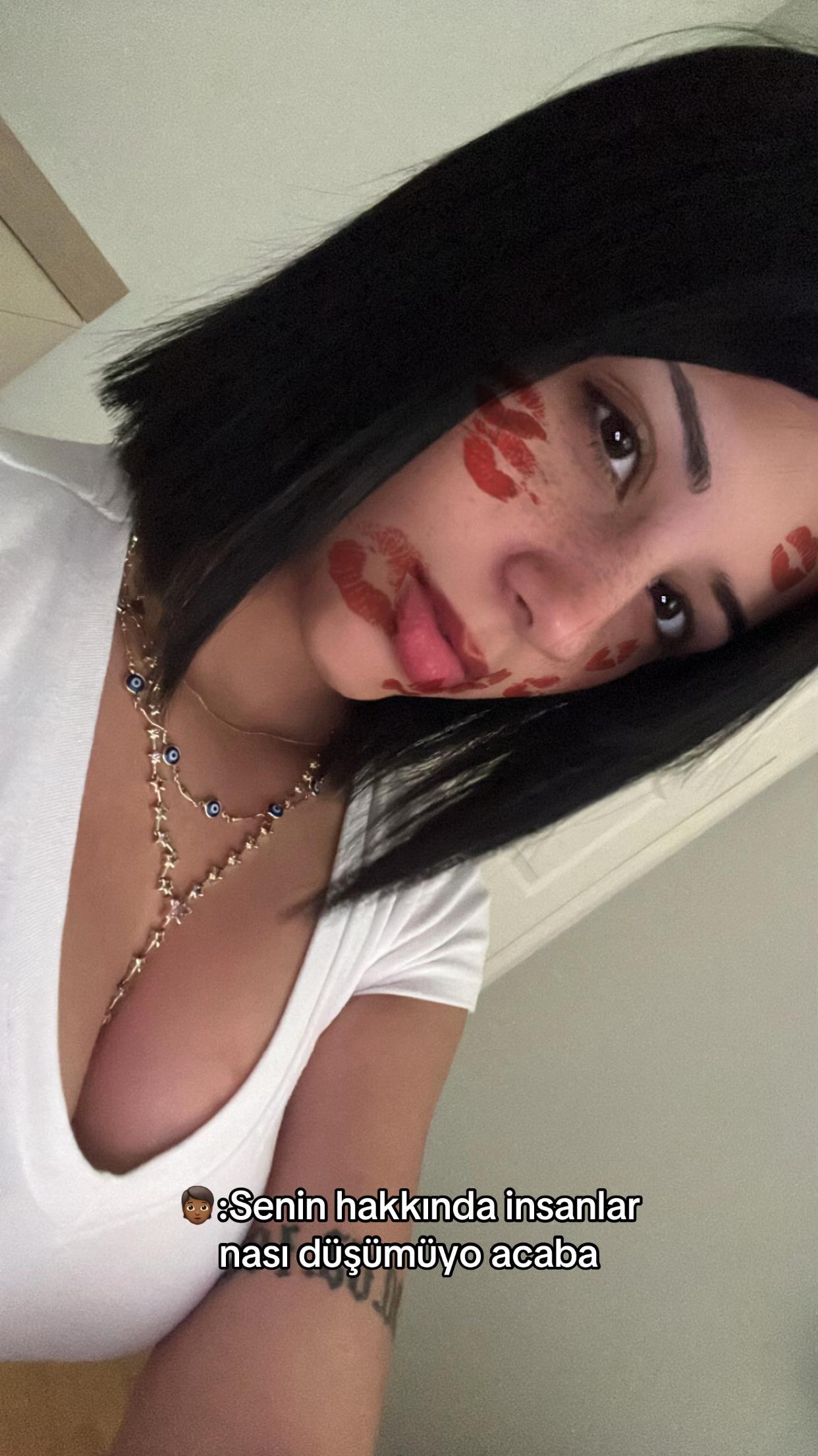 @lilimeliss