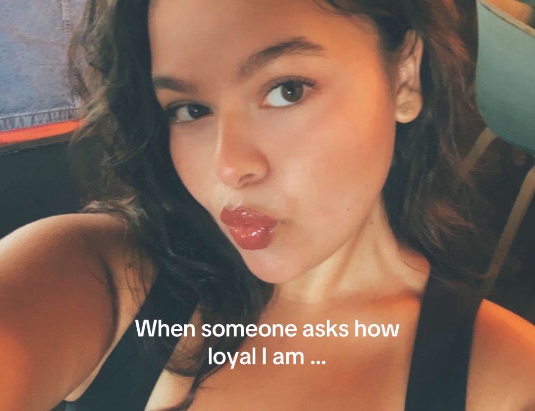 @ellaroumenov