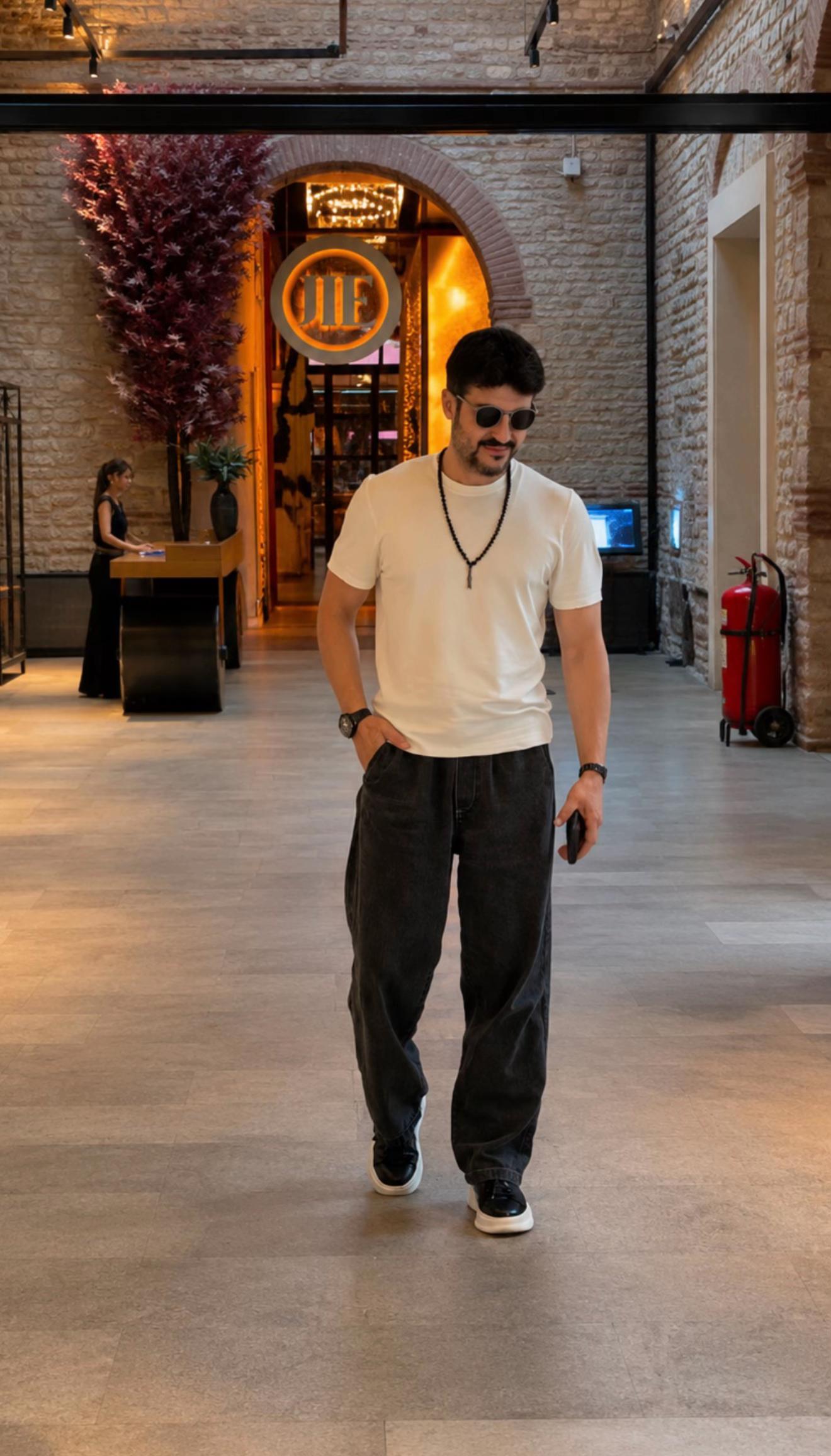 @Sinan Dündoğan