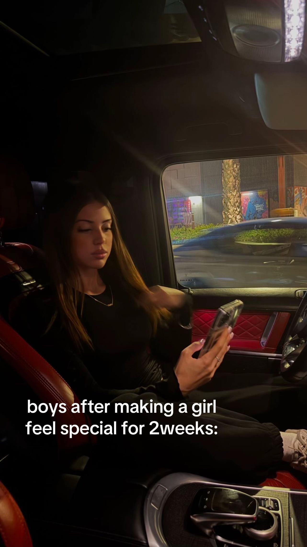 @♒︎