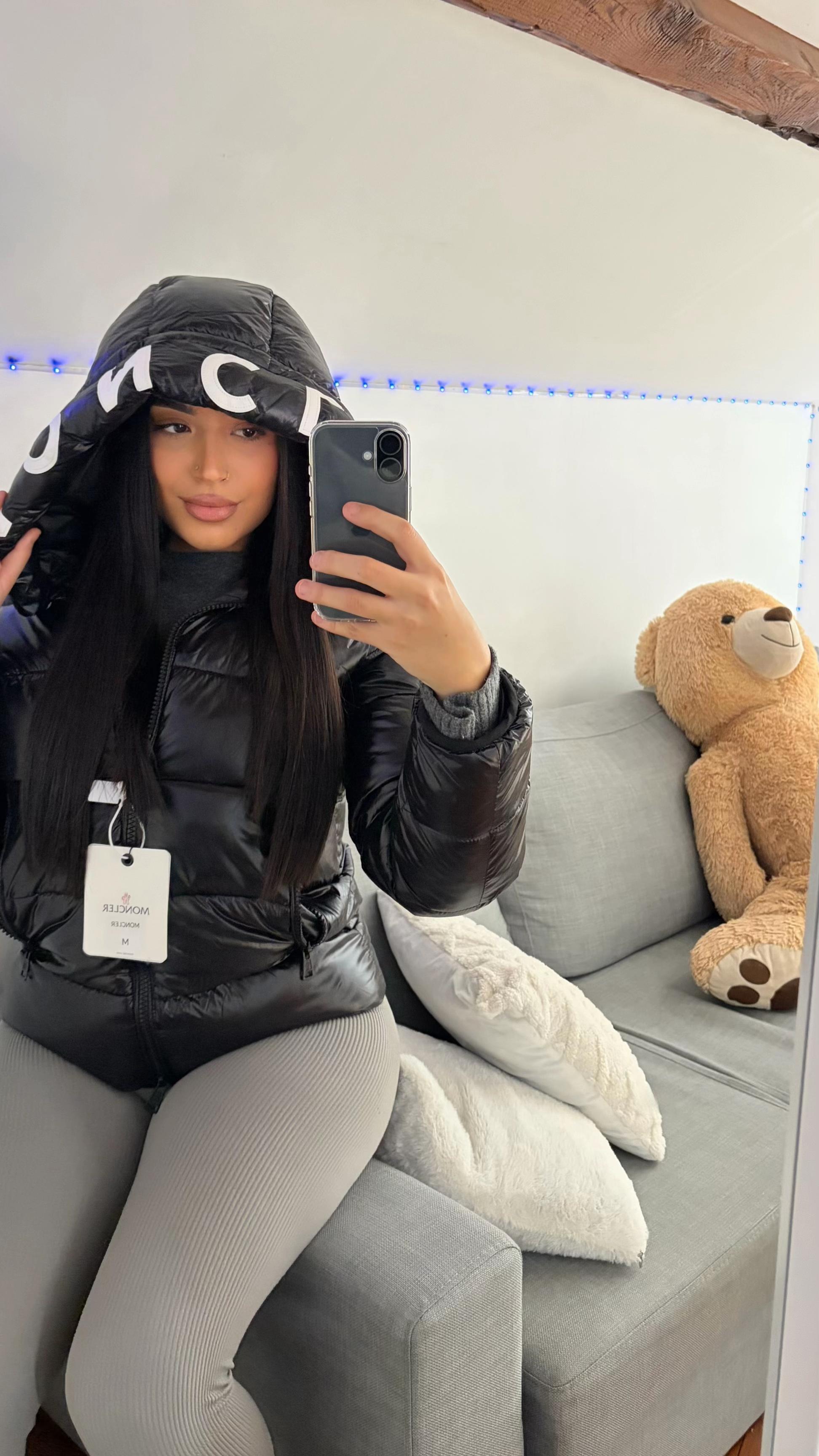 @𝐒𝐨𝐡𝐚𝐧𝐞💫
