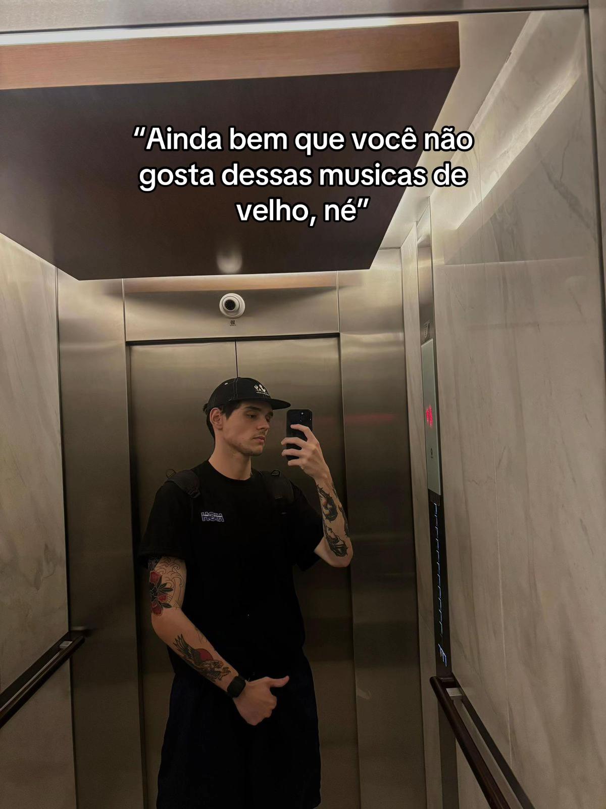 @Jota