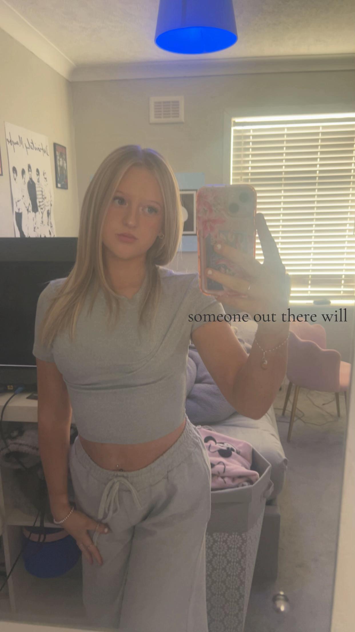 @lily x
