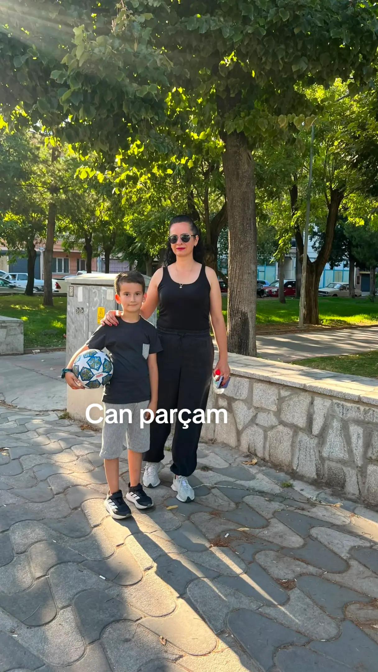 @Pınar Batur&ccedil;am