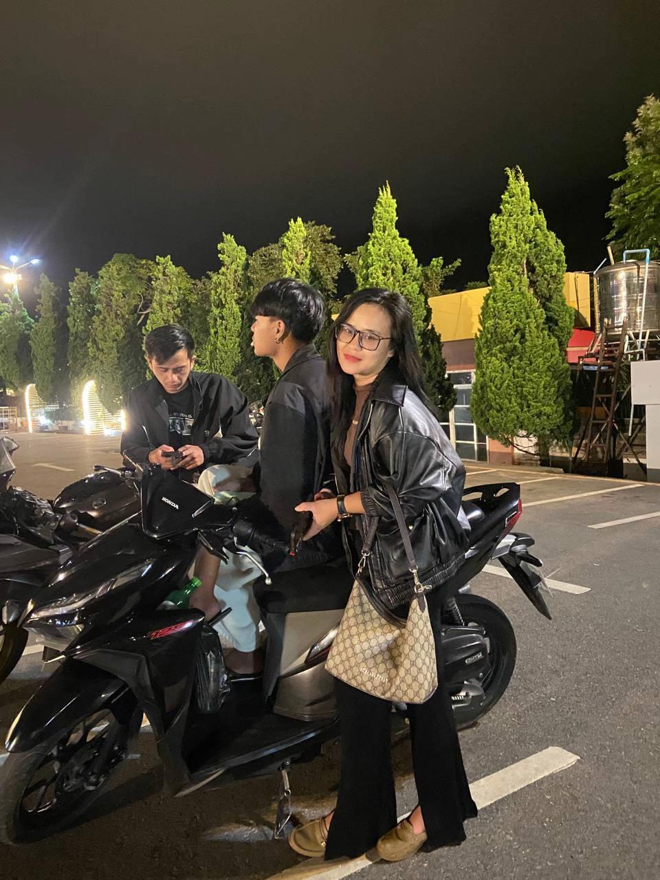 @Kay Khaing Tun