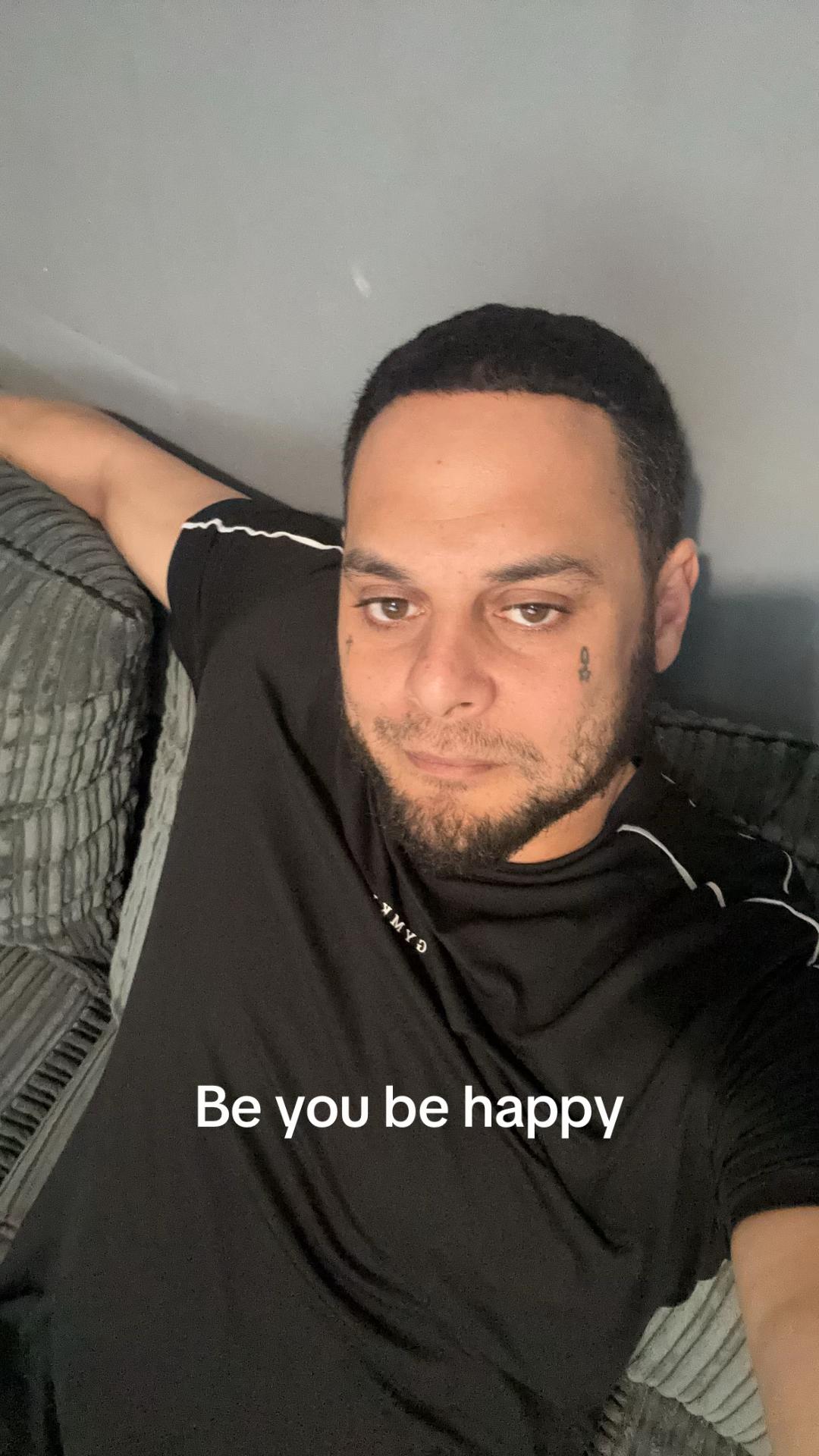@Benjinmyles🇬🇩🏴