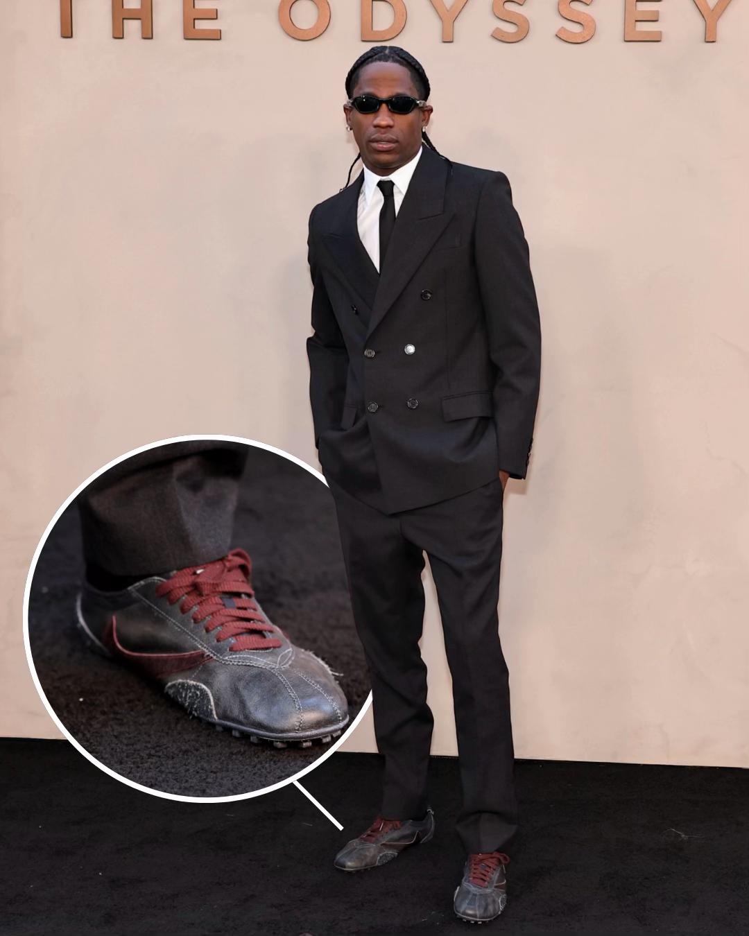 @Sneaker Freaker