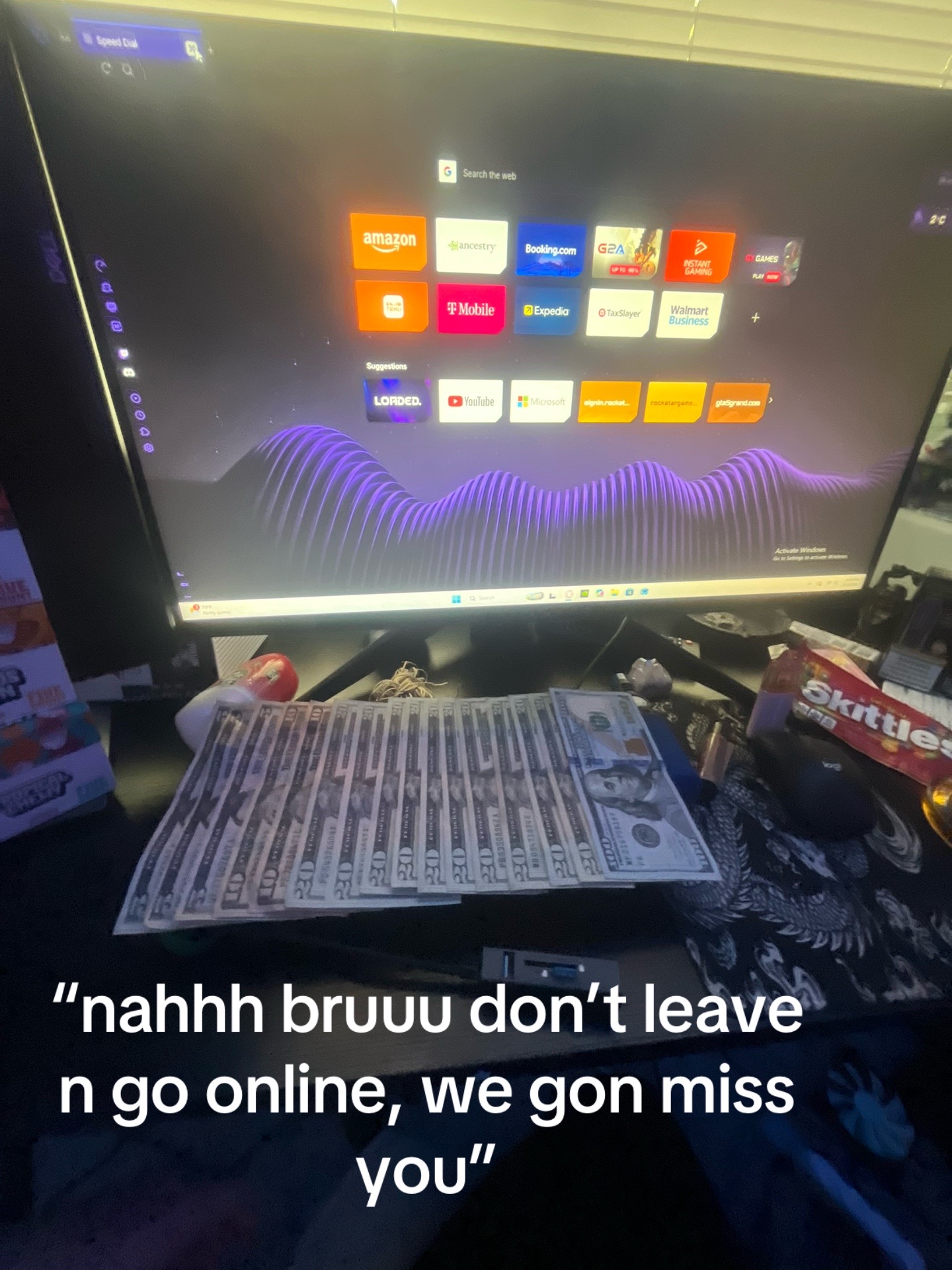 @⛧