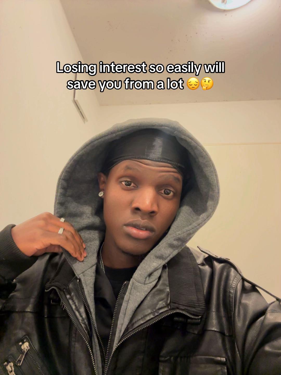 @Ficknots🇺🇬🇩🇪