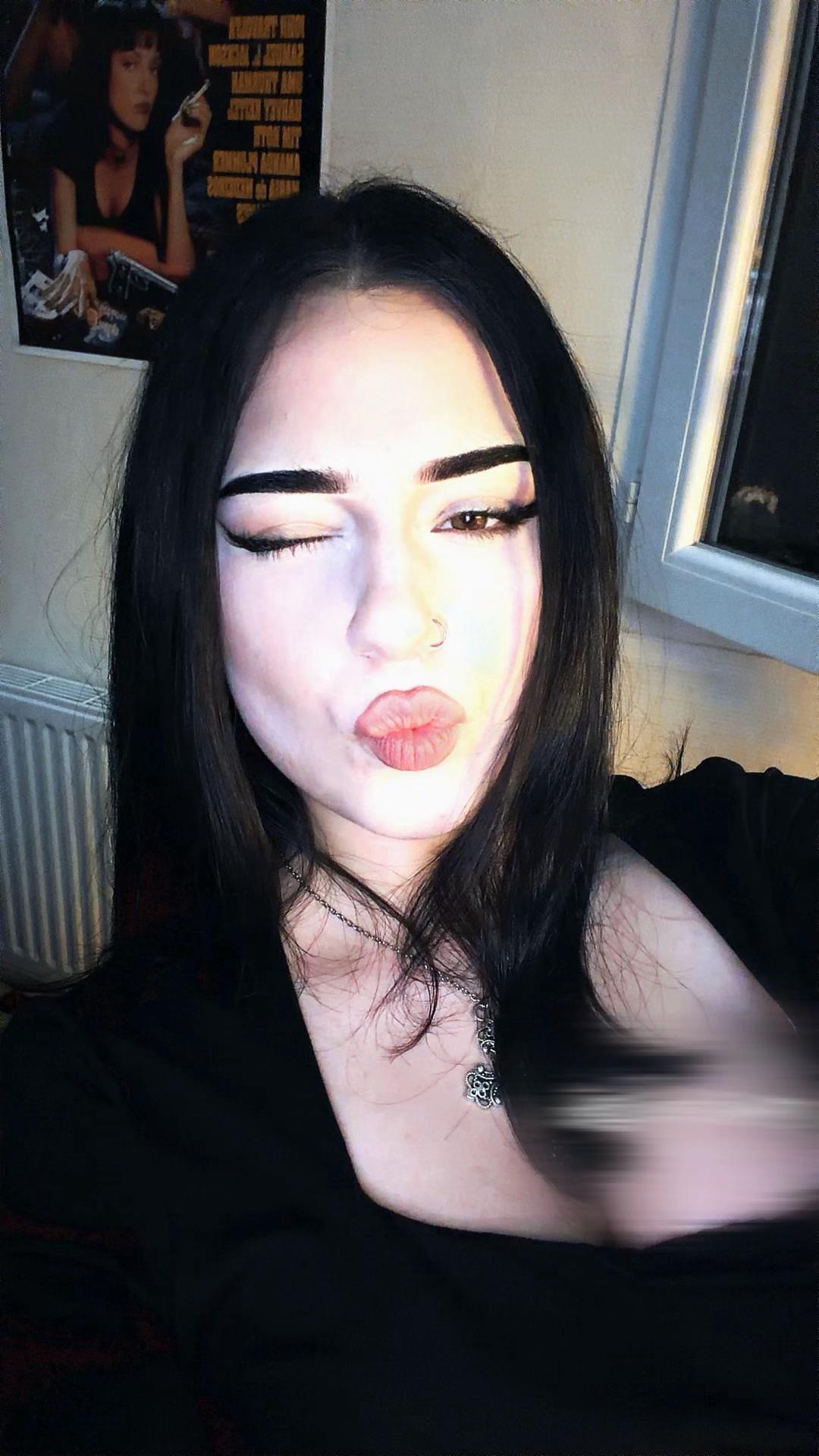 @Հասմիկ&rsquo;🦇