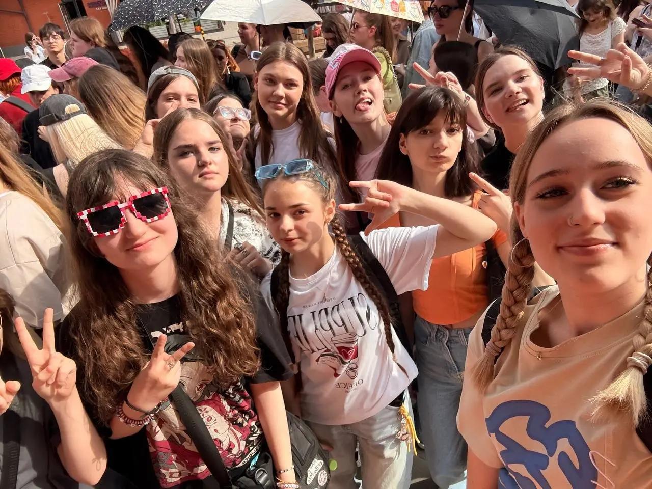 @Ксю>