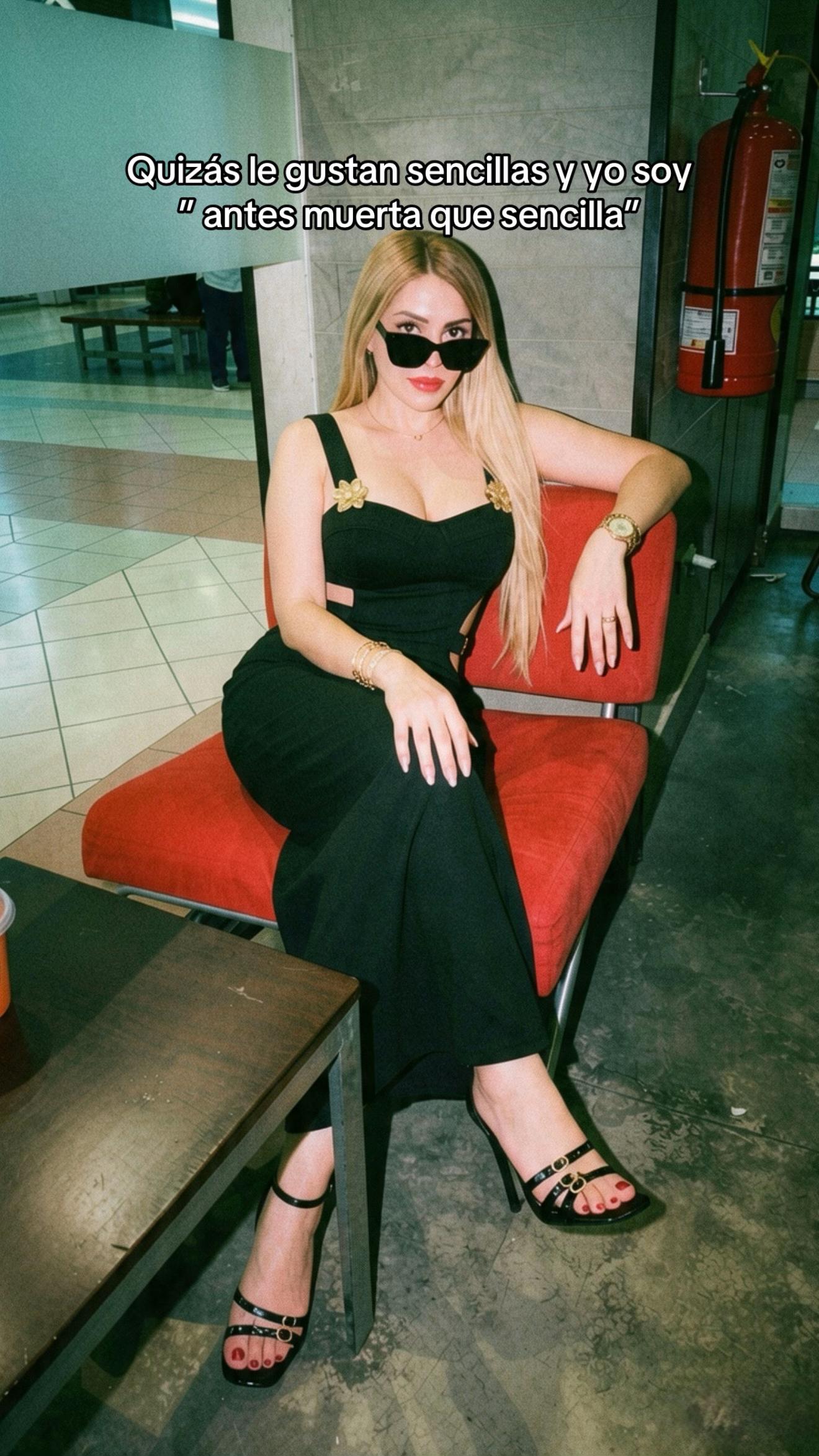 @Elena Chacón