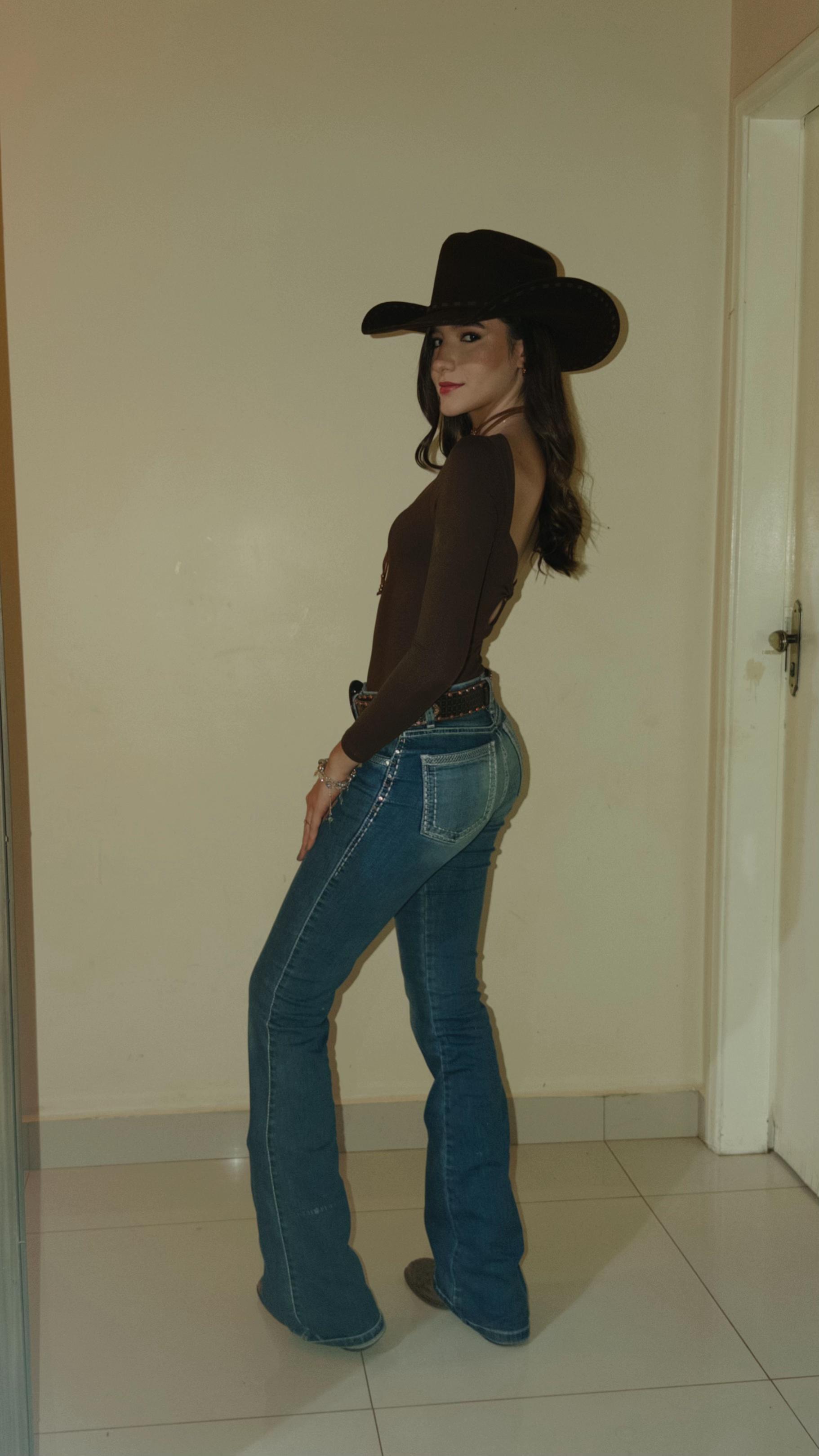 @julia🪽
