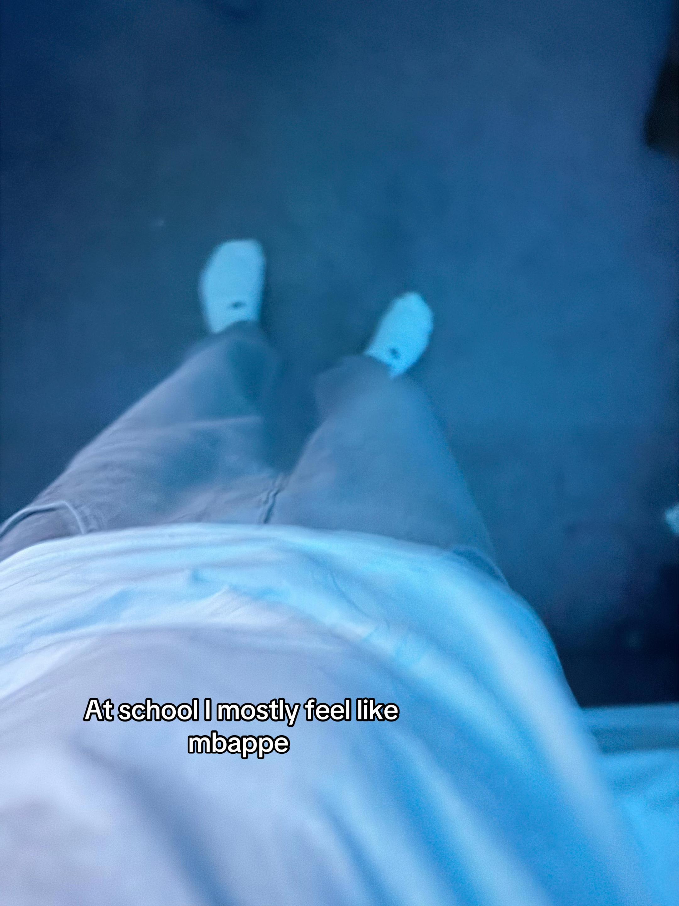 @G🏴🎧