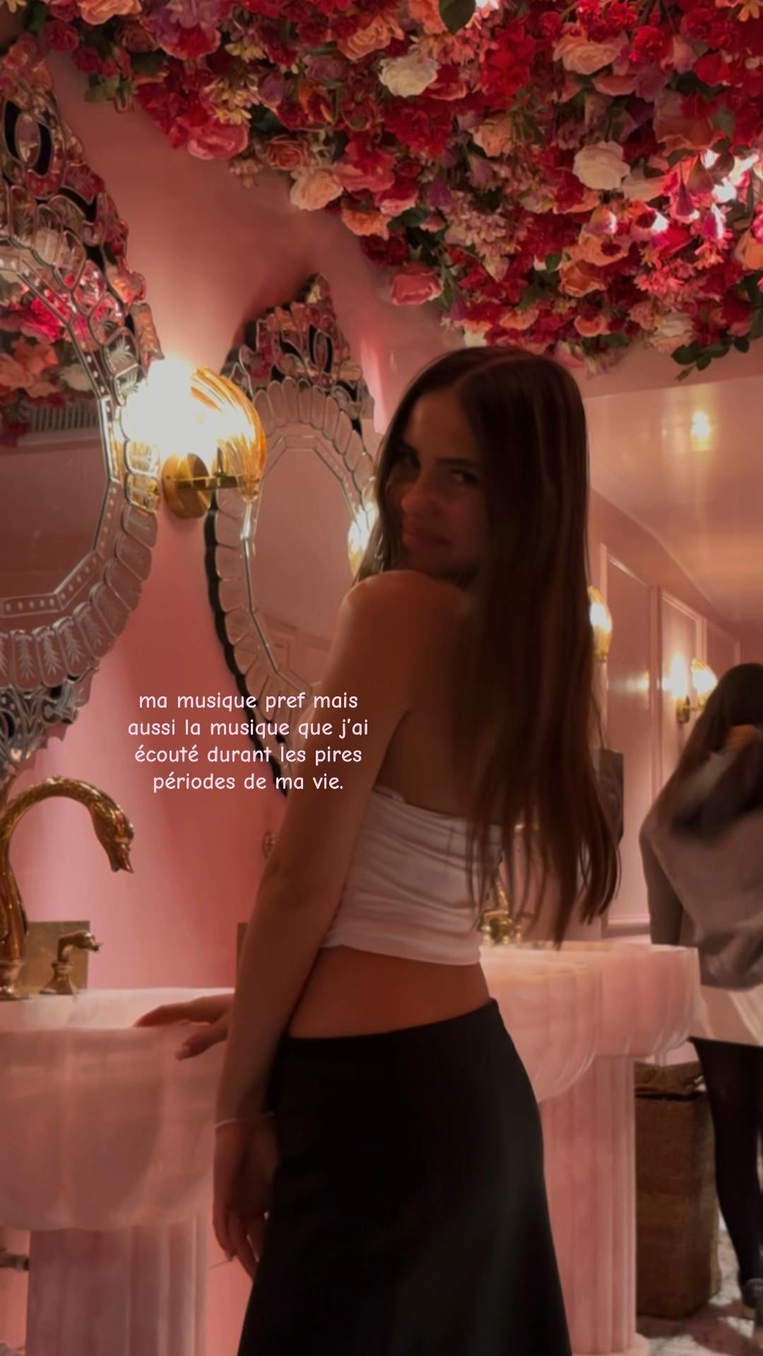 @𝒫𝑒𝓃𝑒𝓁𝑜𝓅𝑒&rsquo;🍒