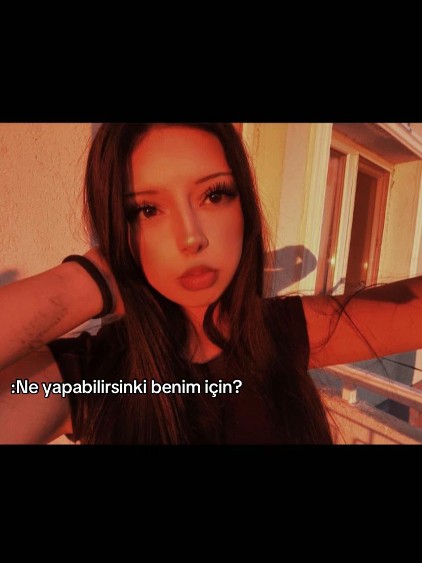 @CHERRY COLA🇹🇷