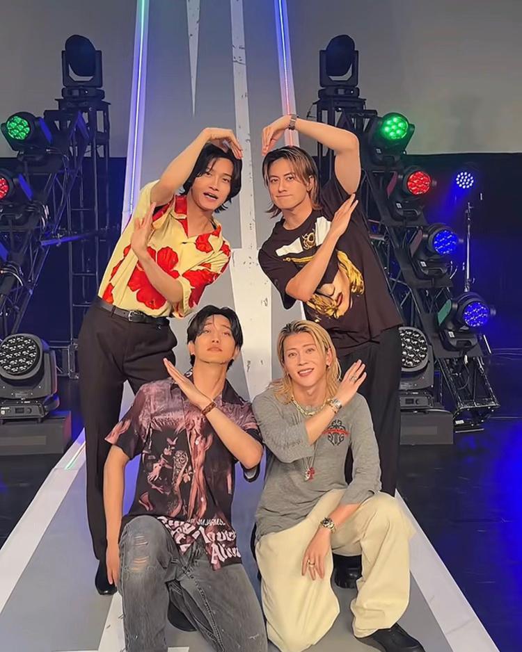 @メぃ
