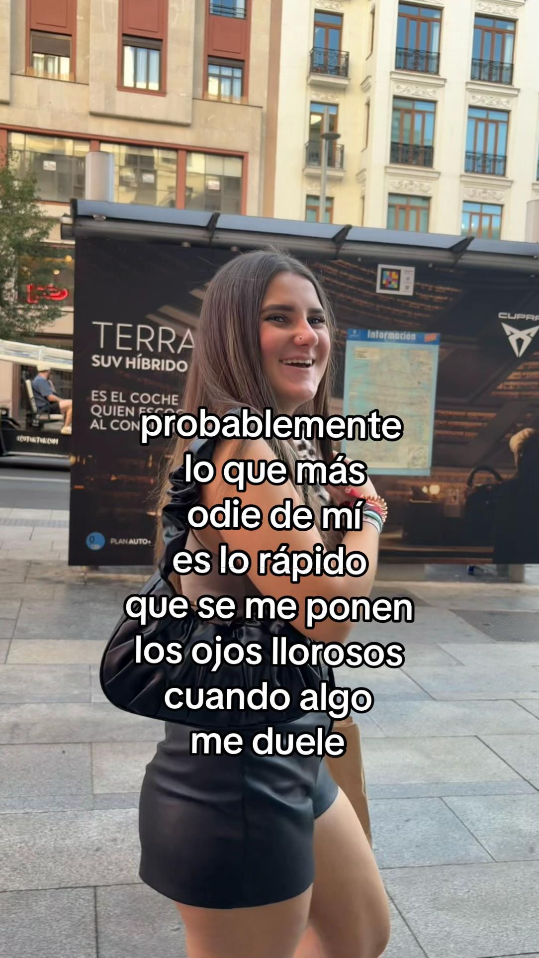 @laahernandezz