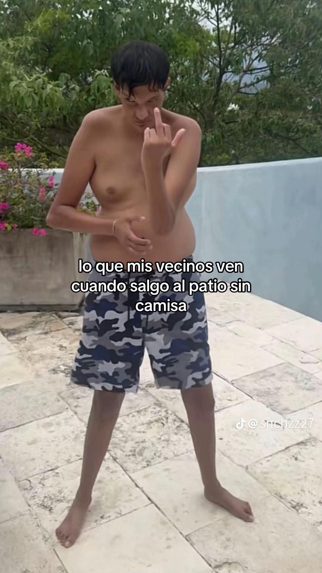 @UR