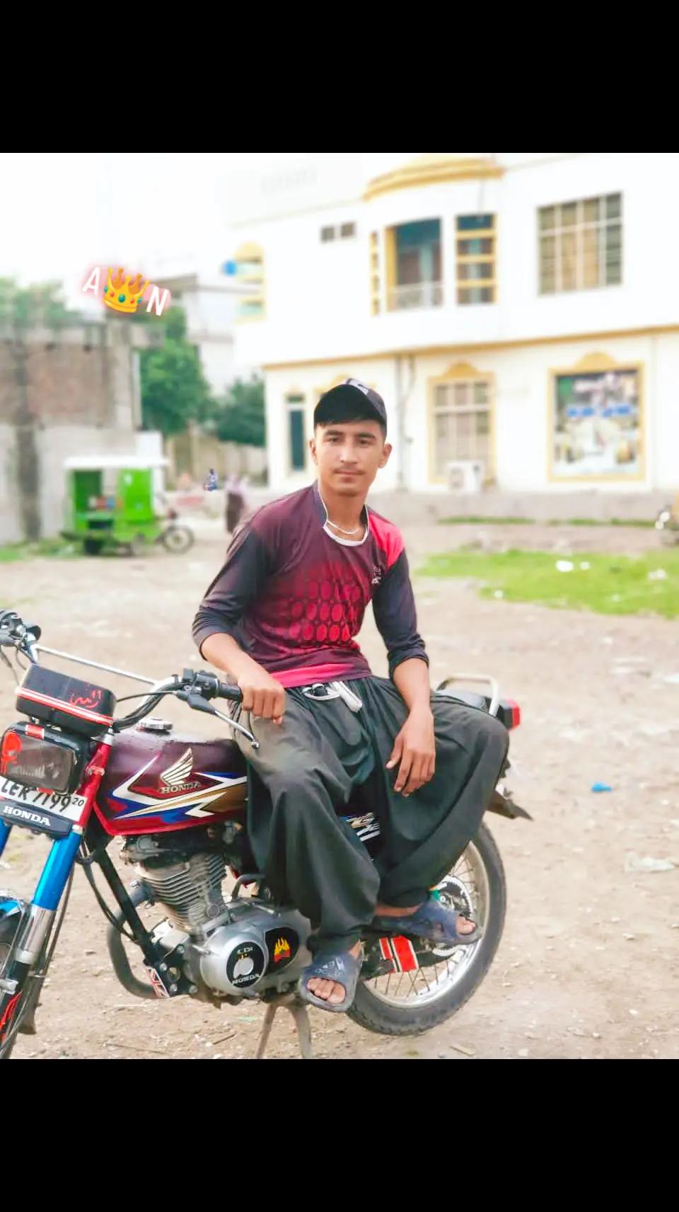 @👑(Ameenbhai)👑