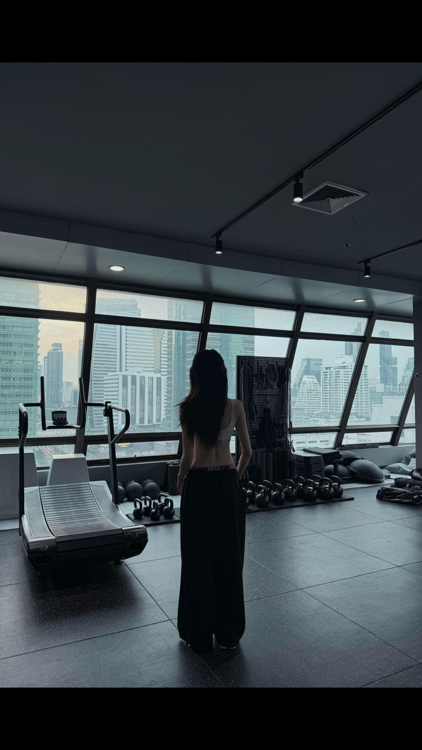 @ยูนาย้าา
