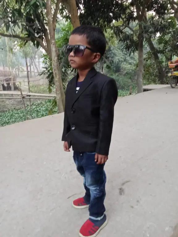 @কষ্টে ভরা জীবন আমার