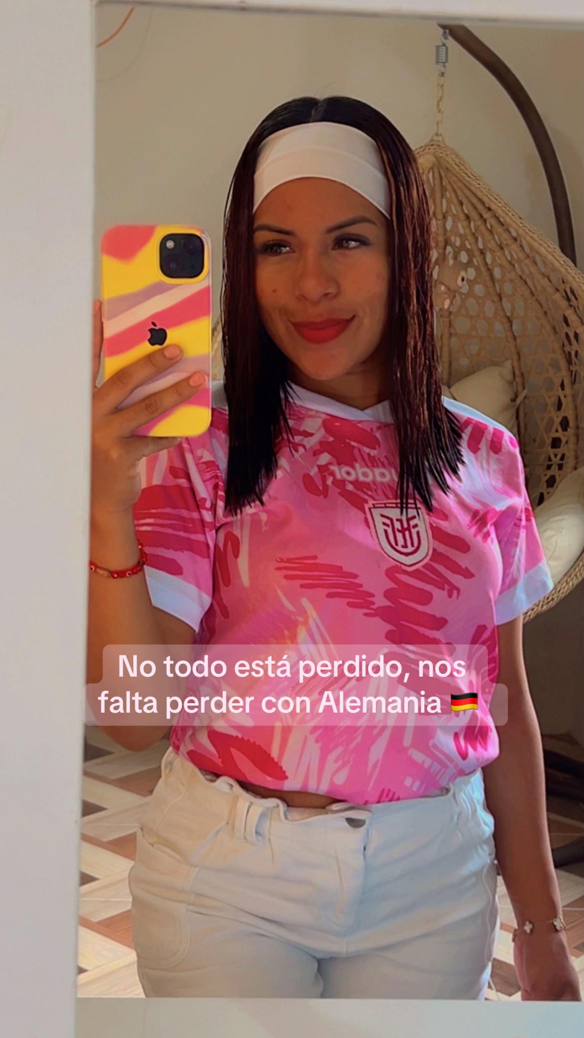 @nicolemurillo