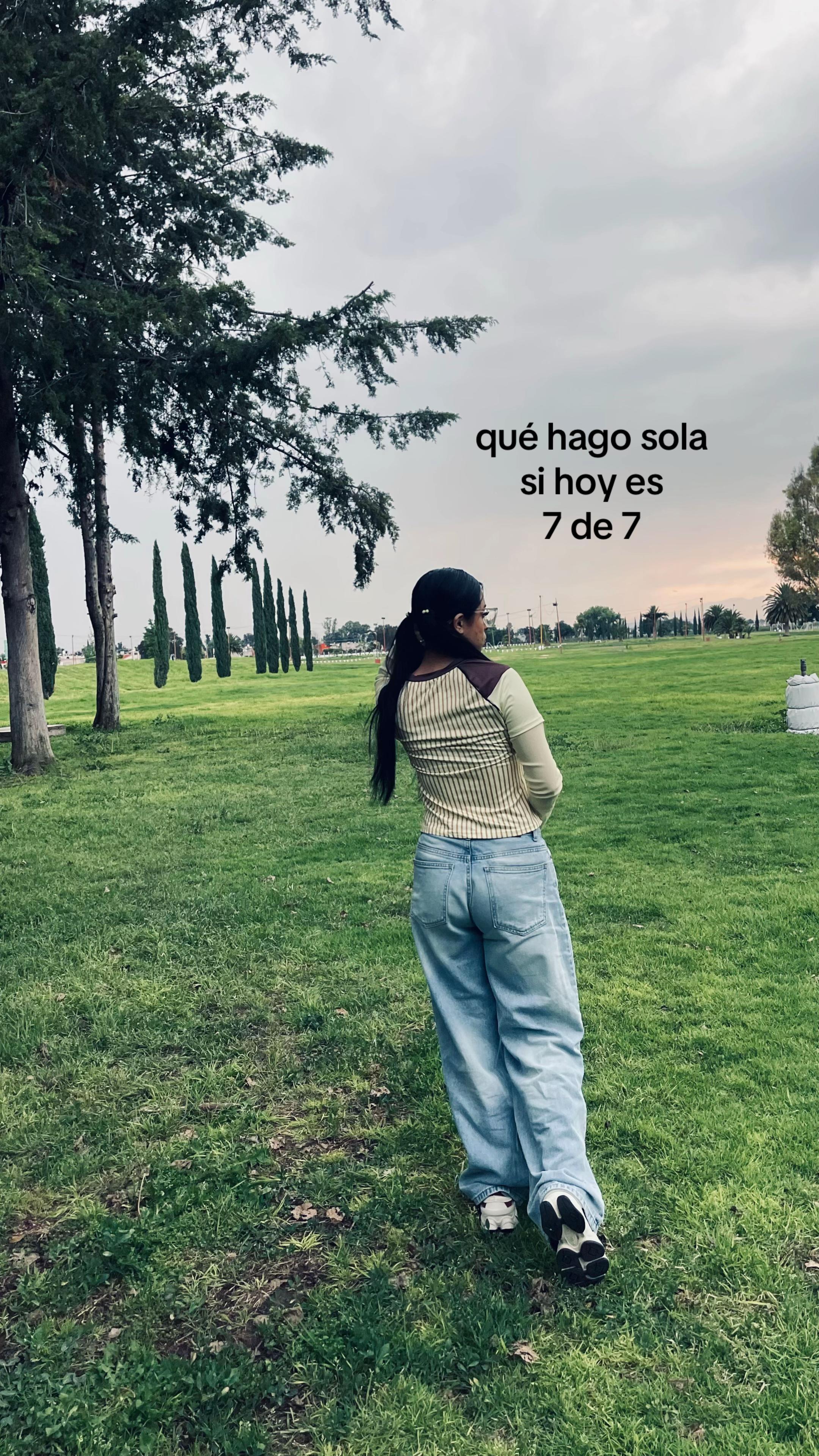 @𝖒𝖔𝖓𝖙