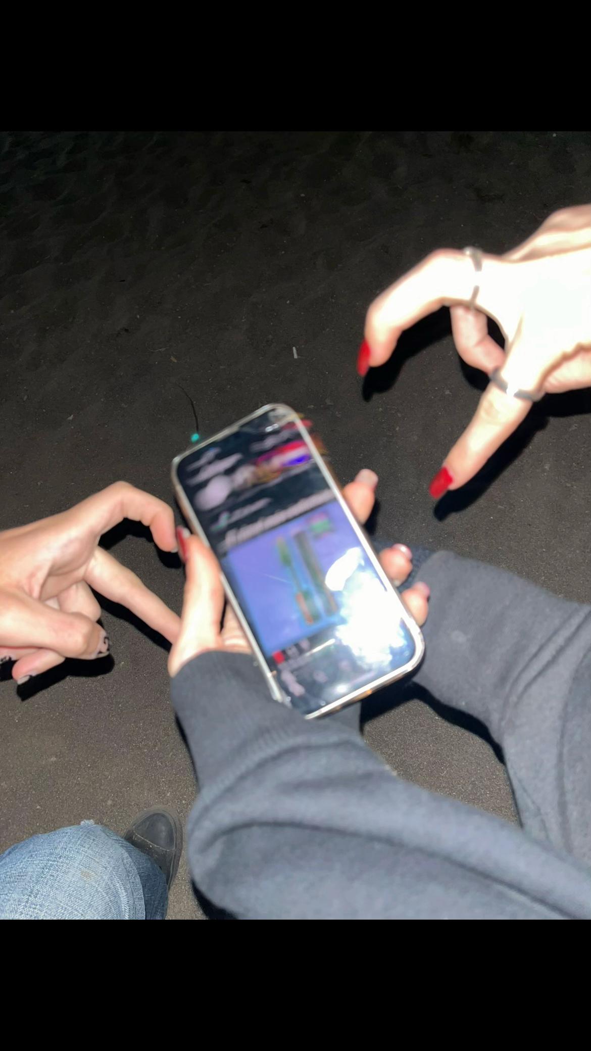 @whosdishoe