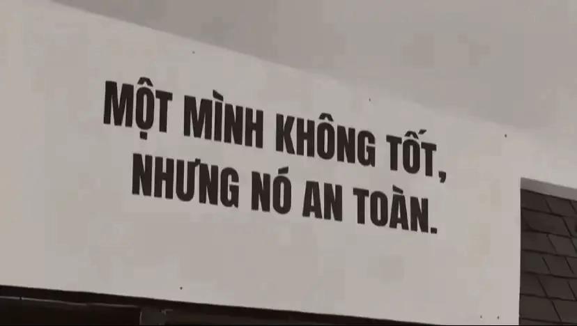 @Trung chứ ai