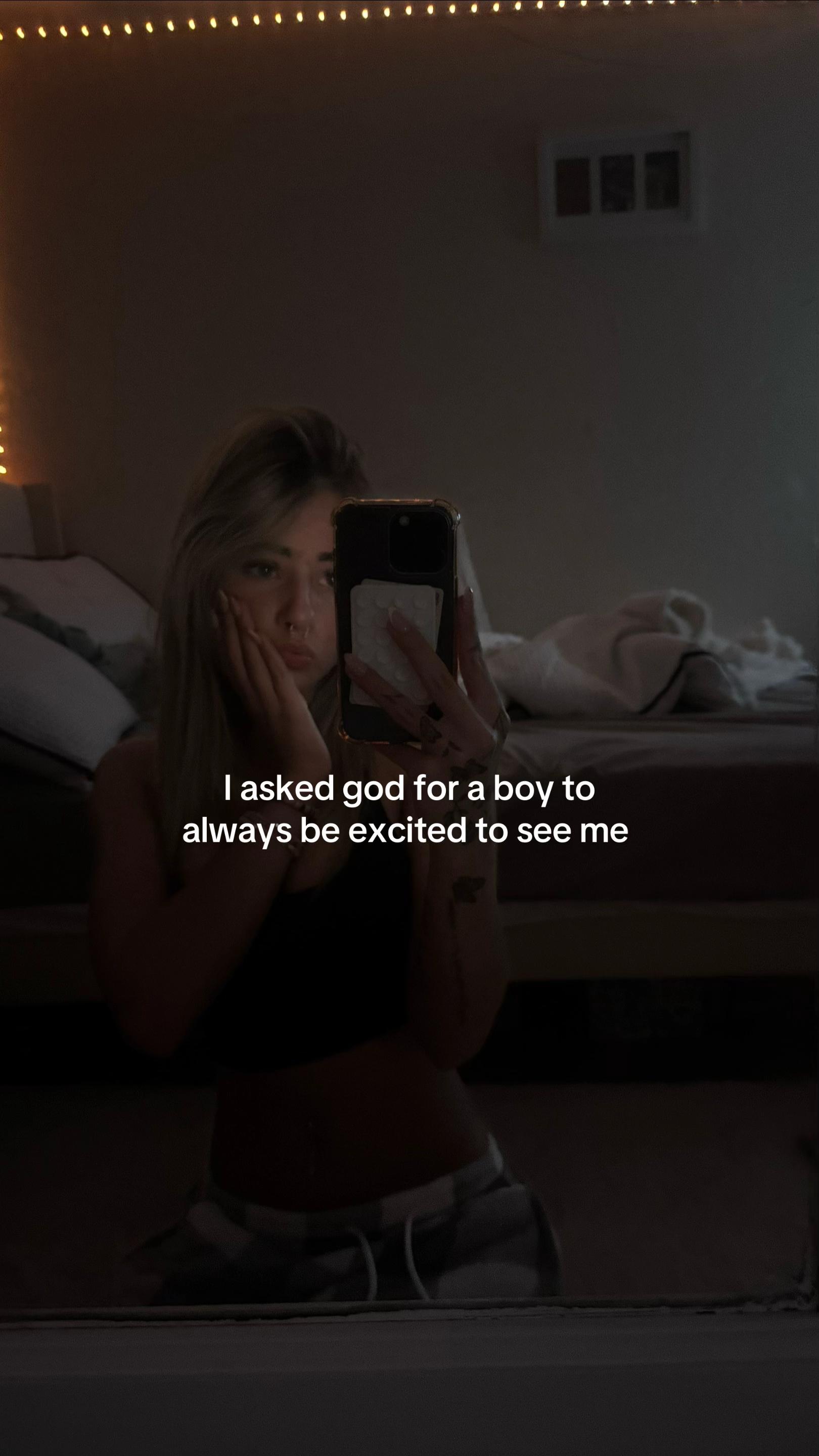@𝐊𝐚𝐜𝐢𝐞-𝐥𝐨𝐮𝐢𝐬𝐞 🤍🐝
