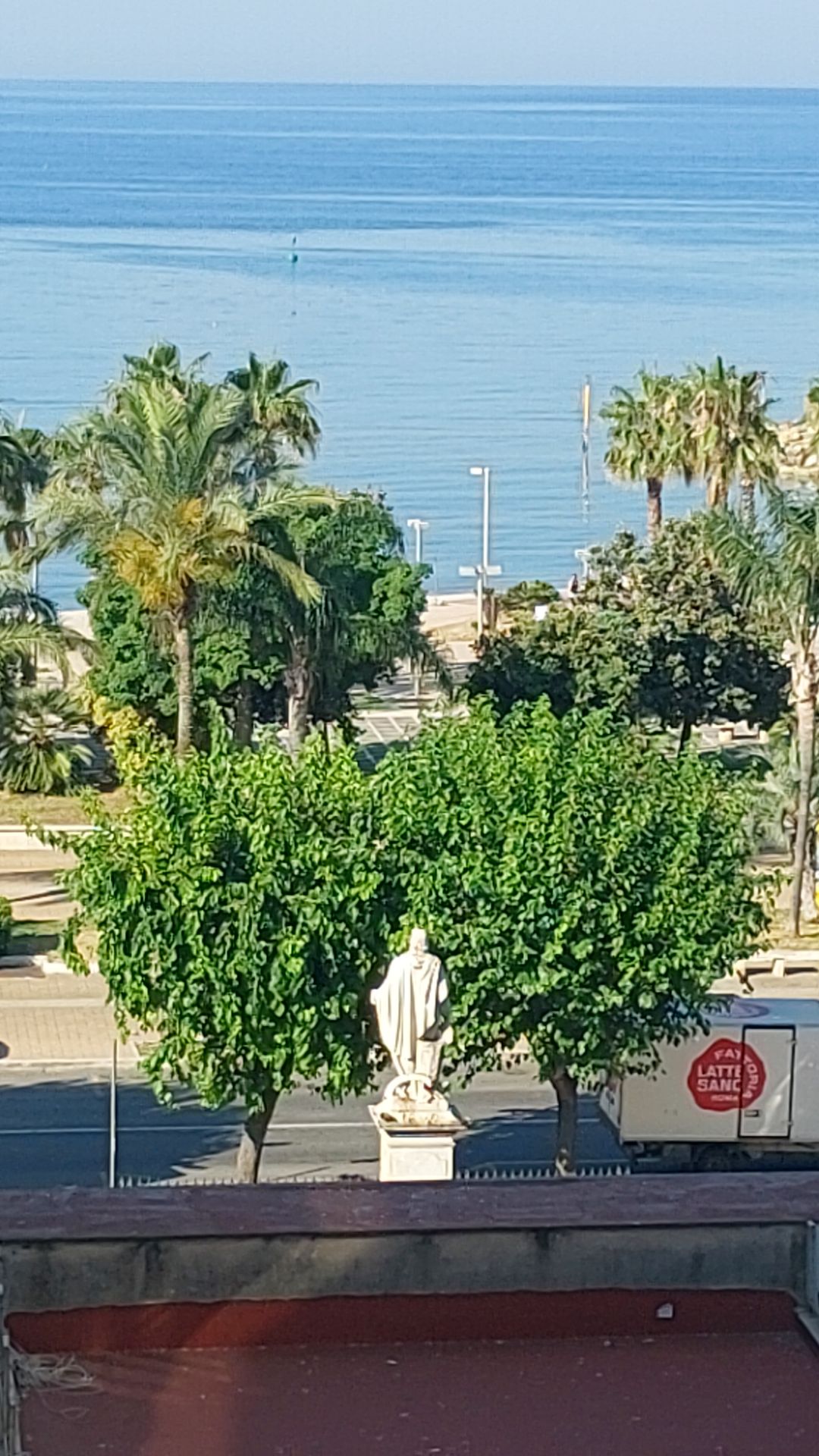 @Mauro Giganti