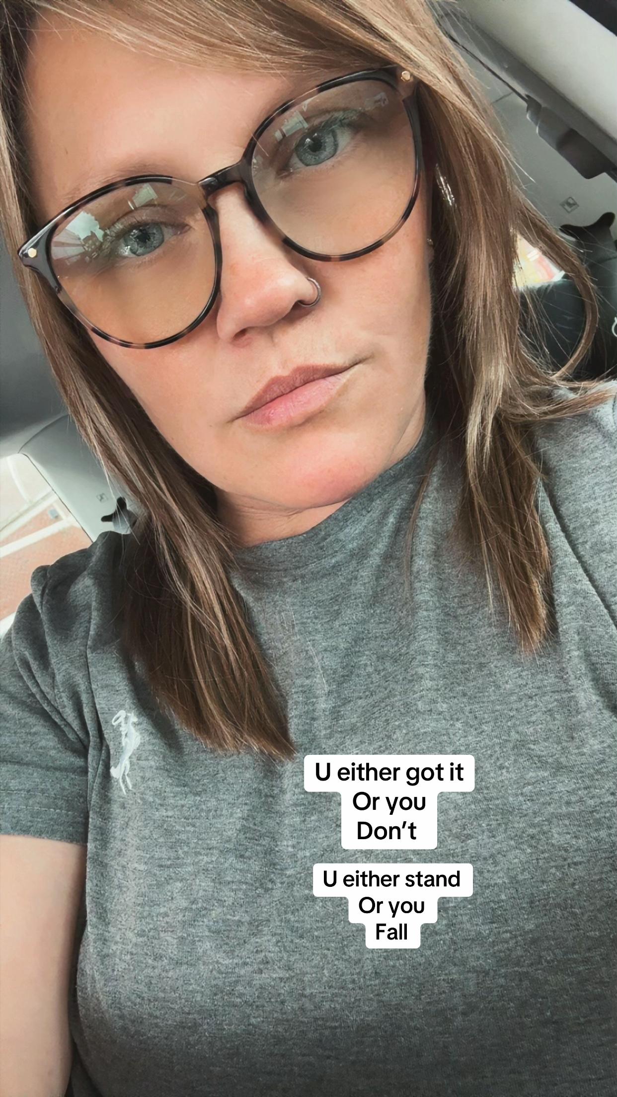 @Lynz ♈️🏴