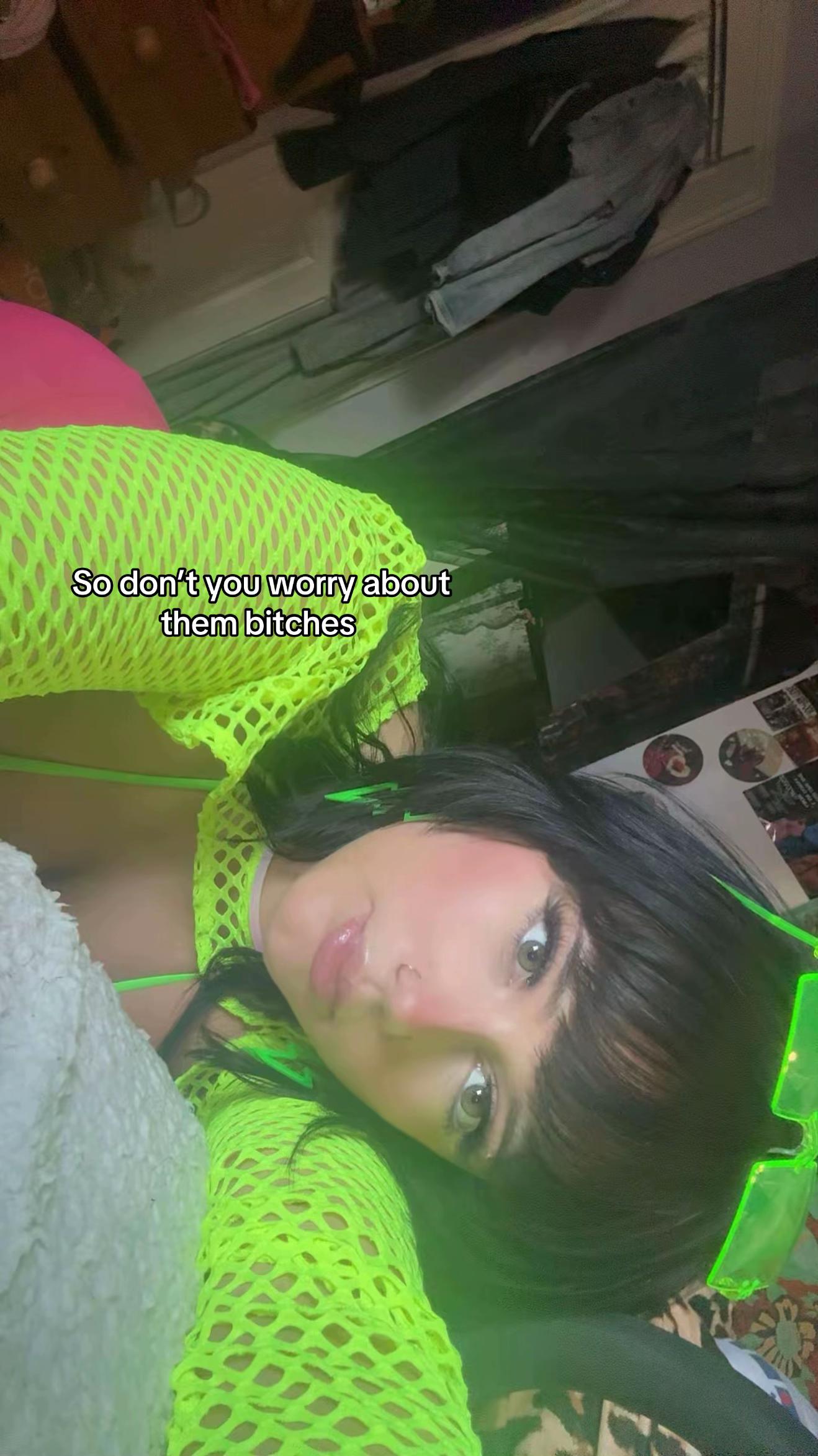 @chloexo055