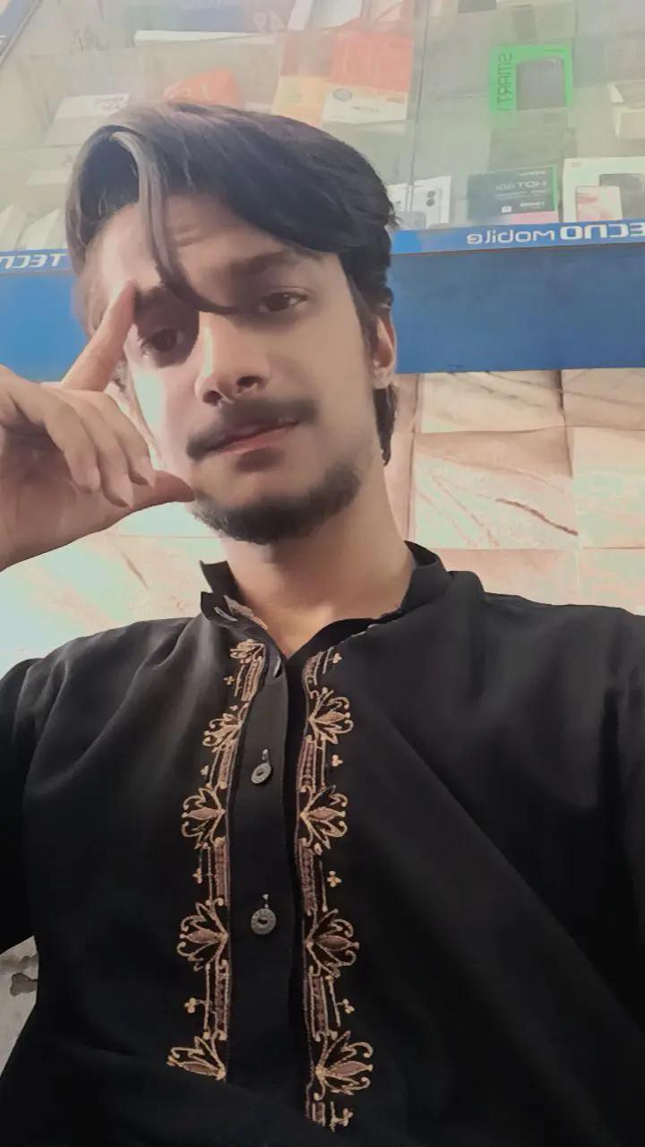 @Taha Qamar