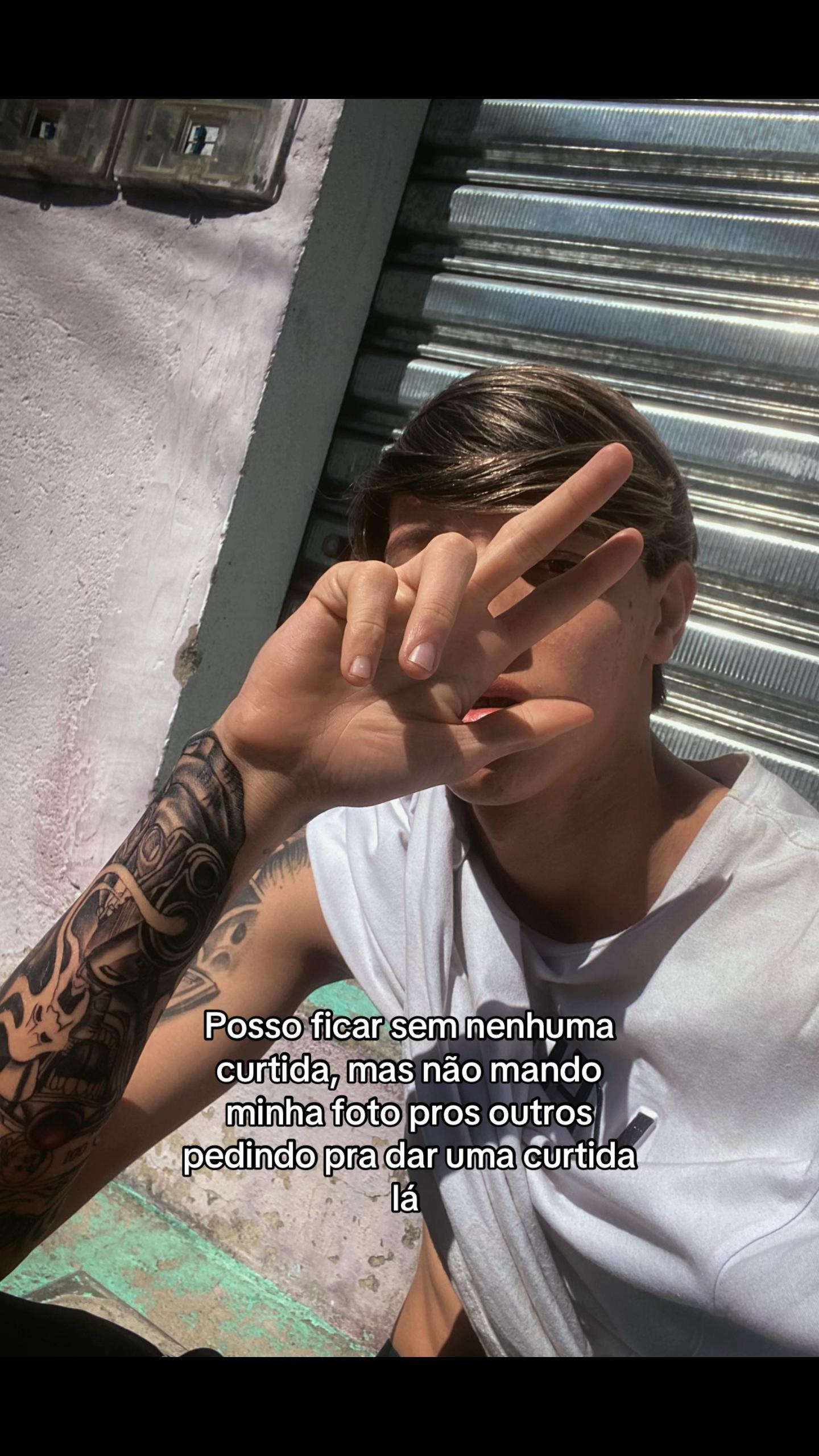 @oi sou eu, o alex🔝😇