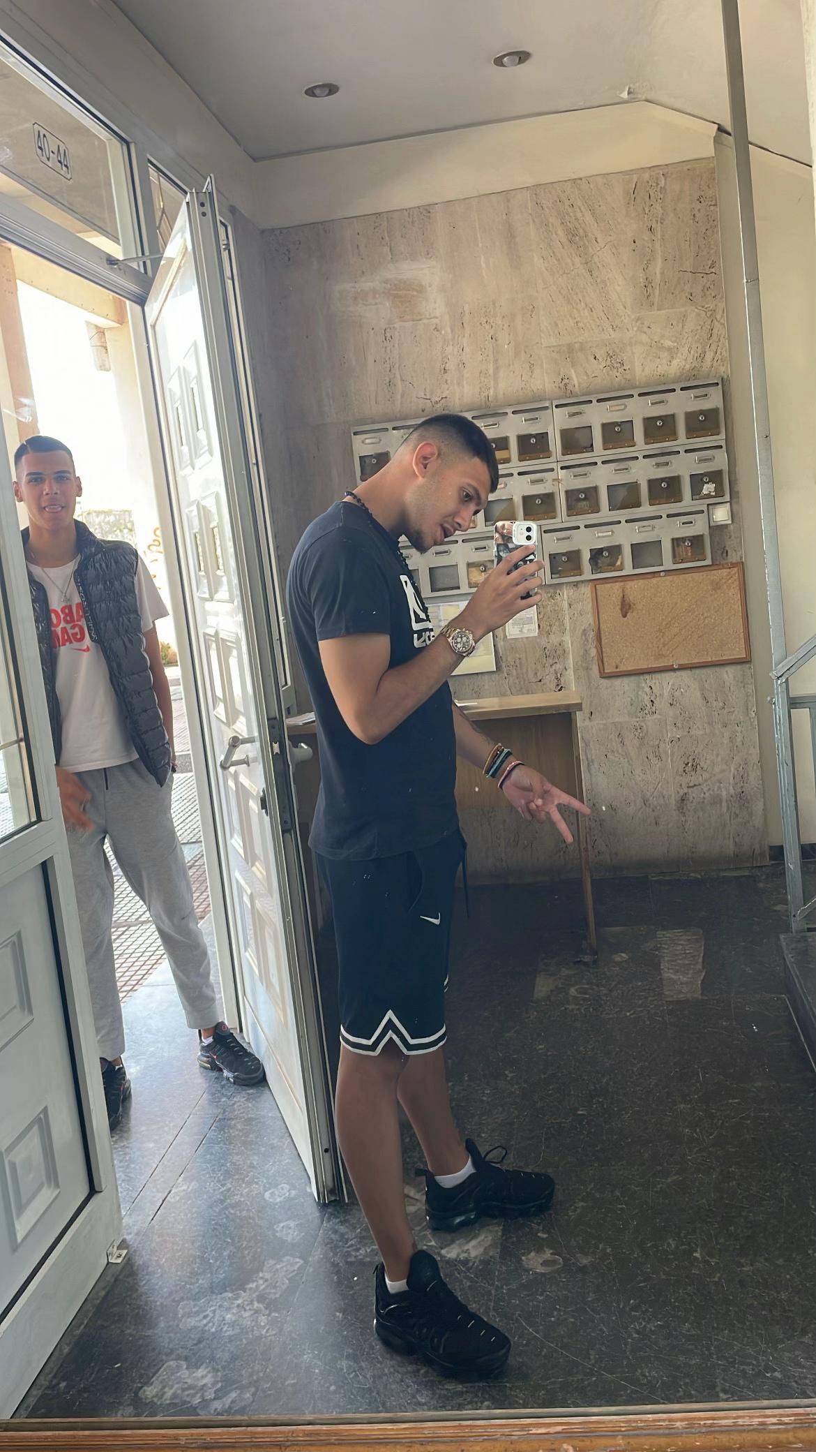 @omertakos
