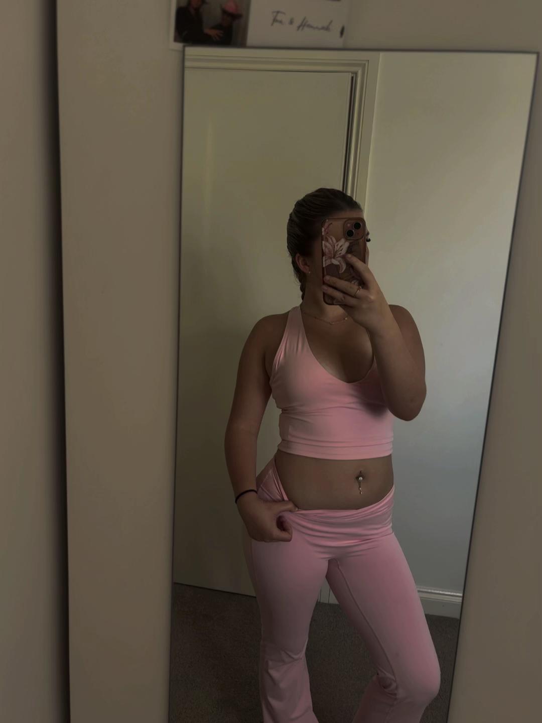 @x.amelia.x044