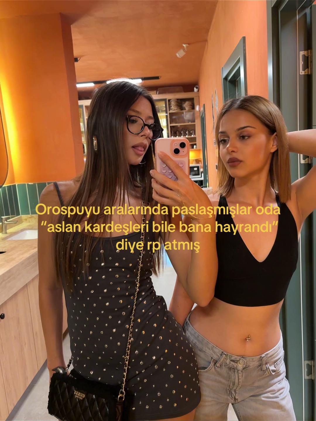 @BKᥫ᭡