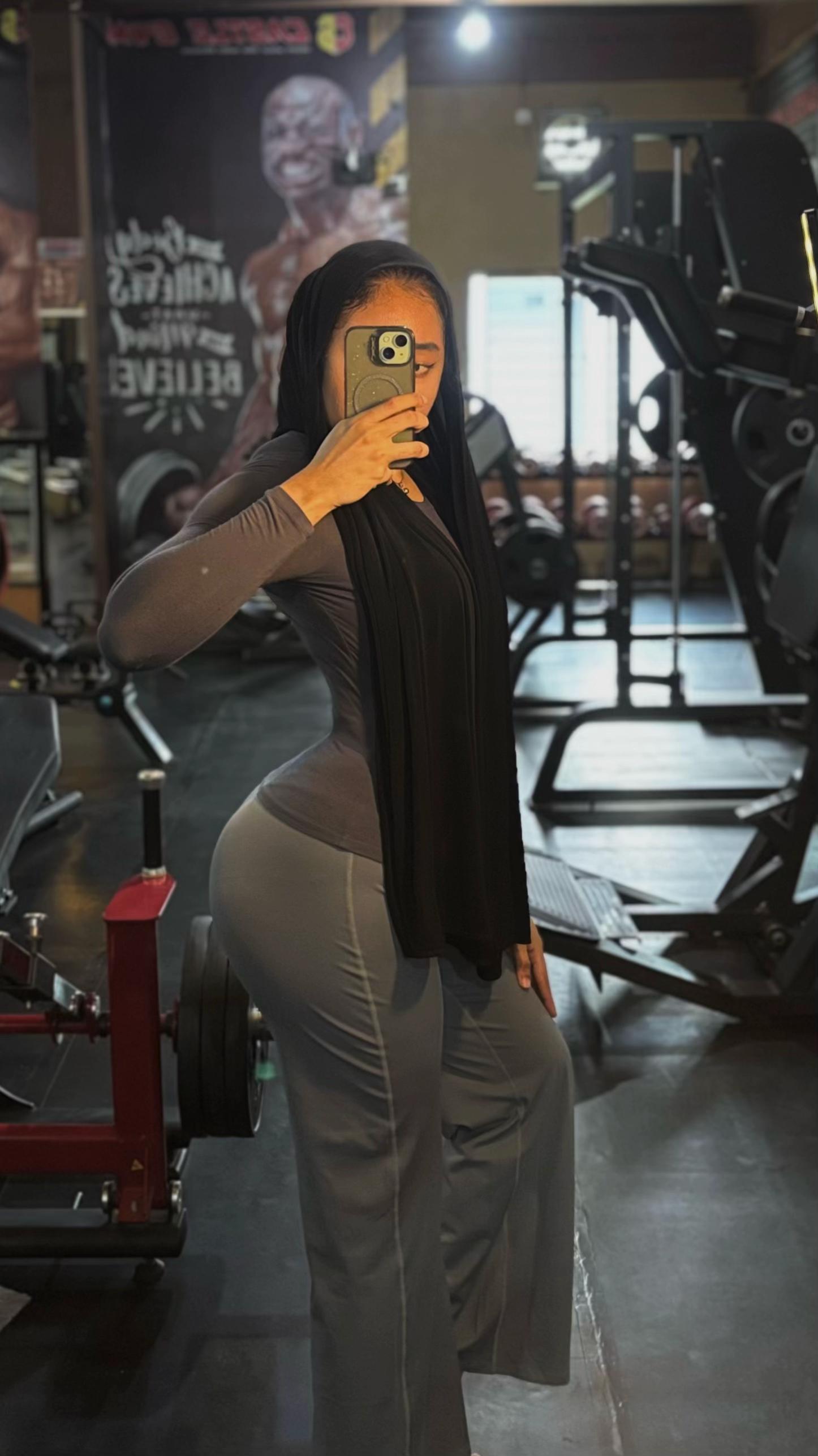 @khairaninana