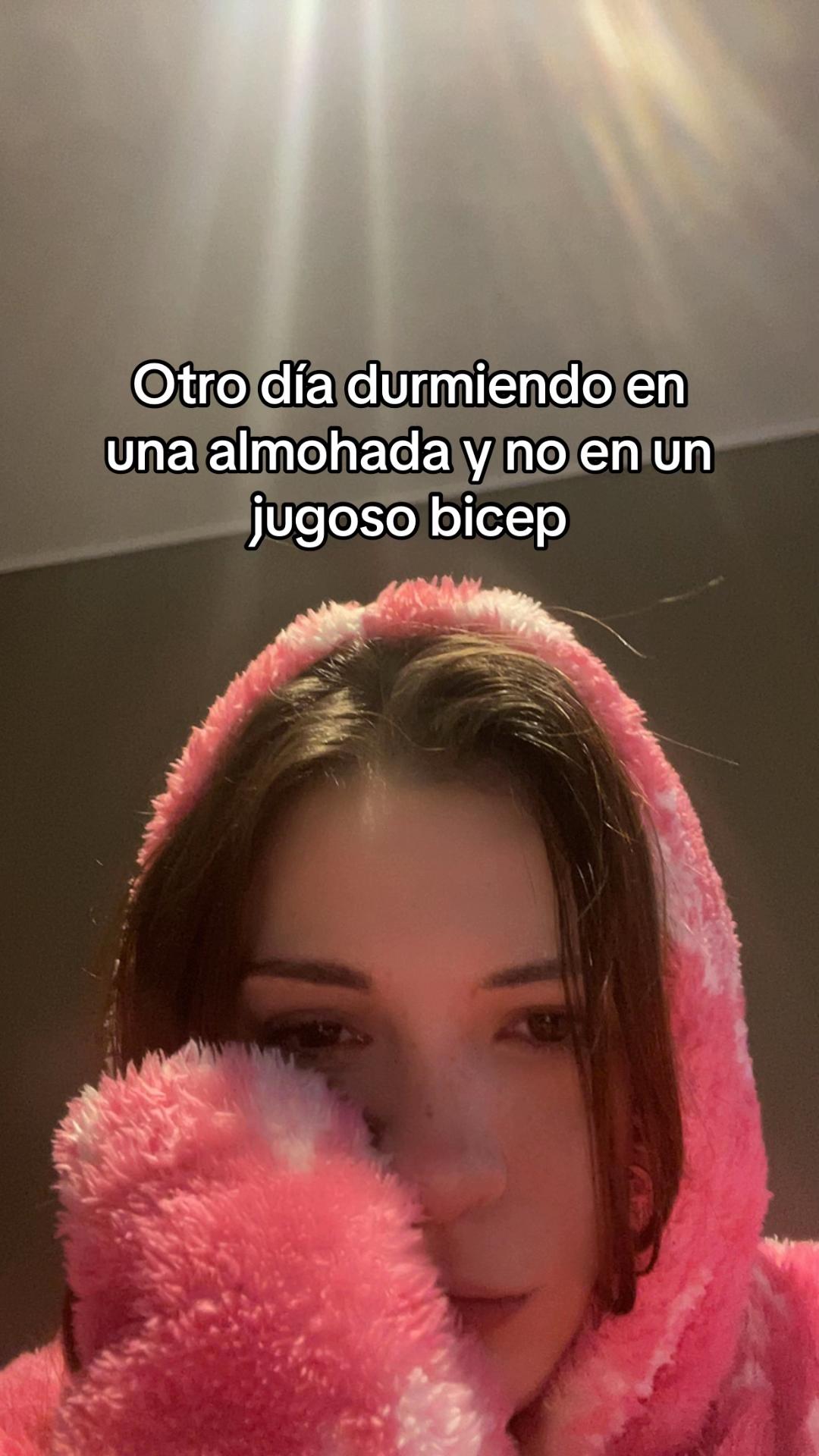 @Jazmin Adela ✨