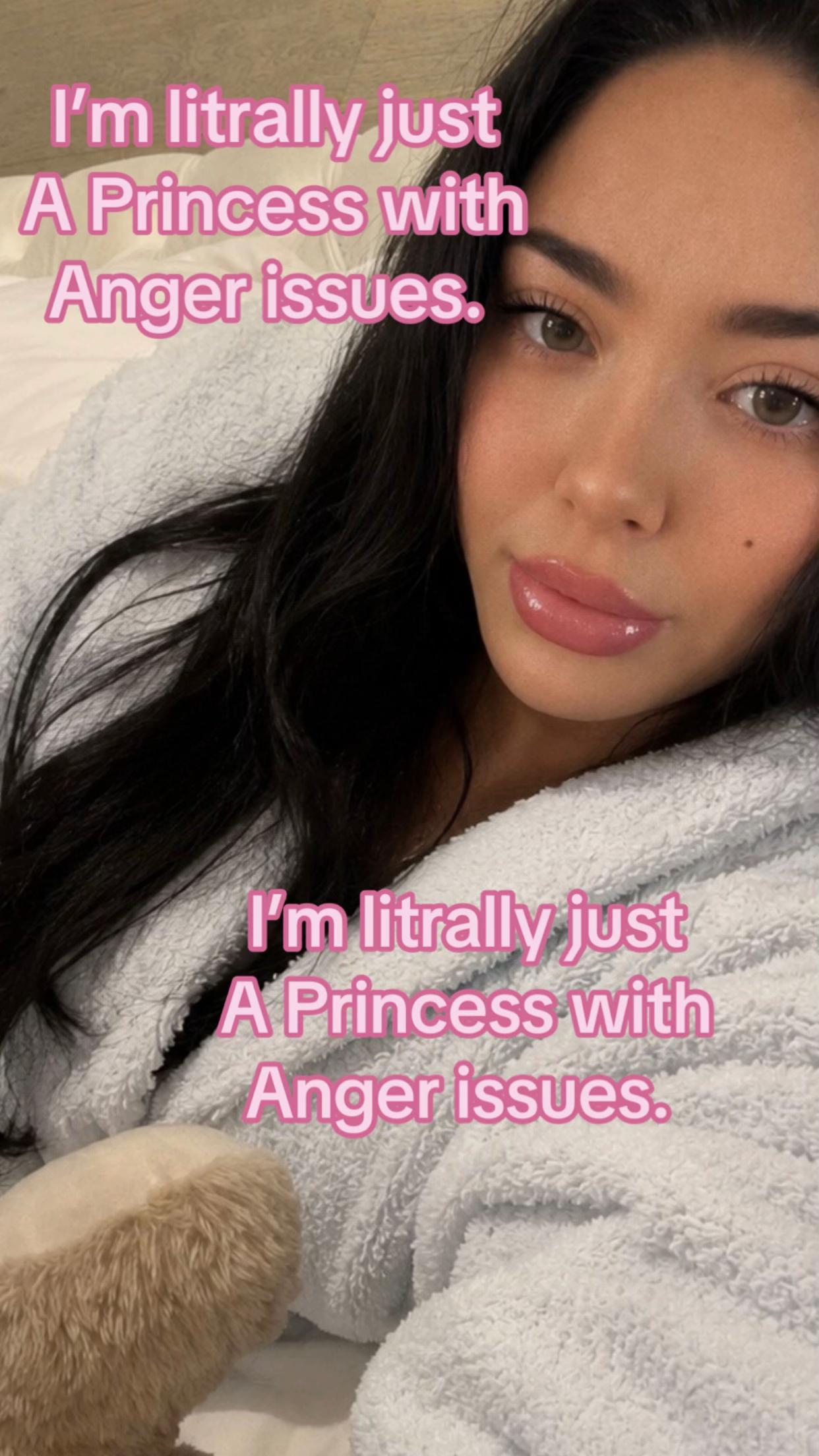 @𝖭𝗂𝖼𝗈𝗅𝖾 💋