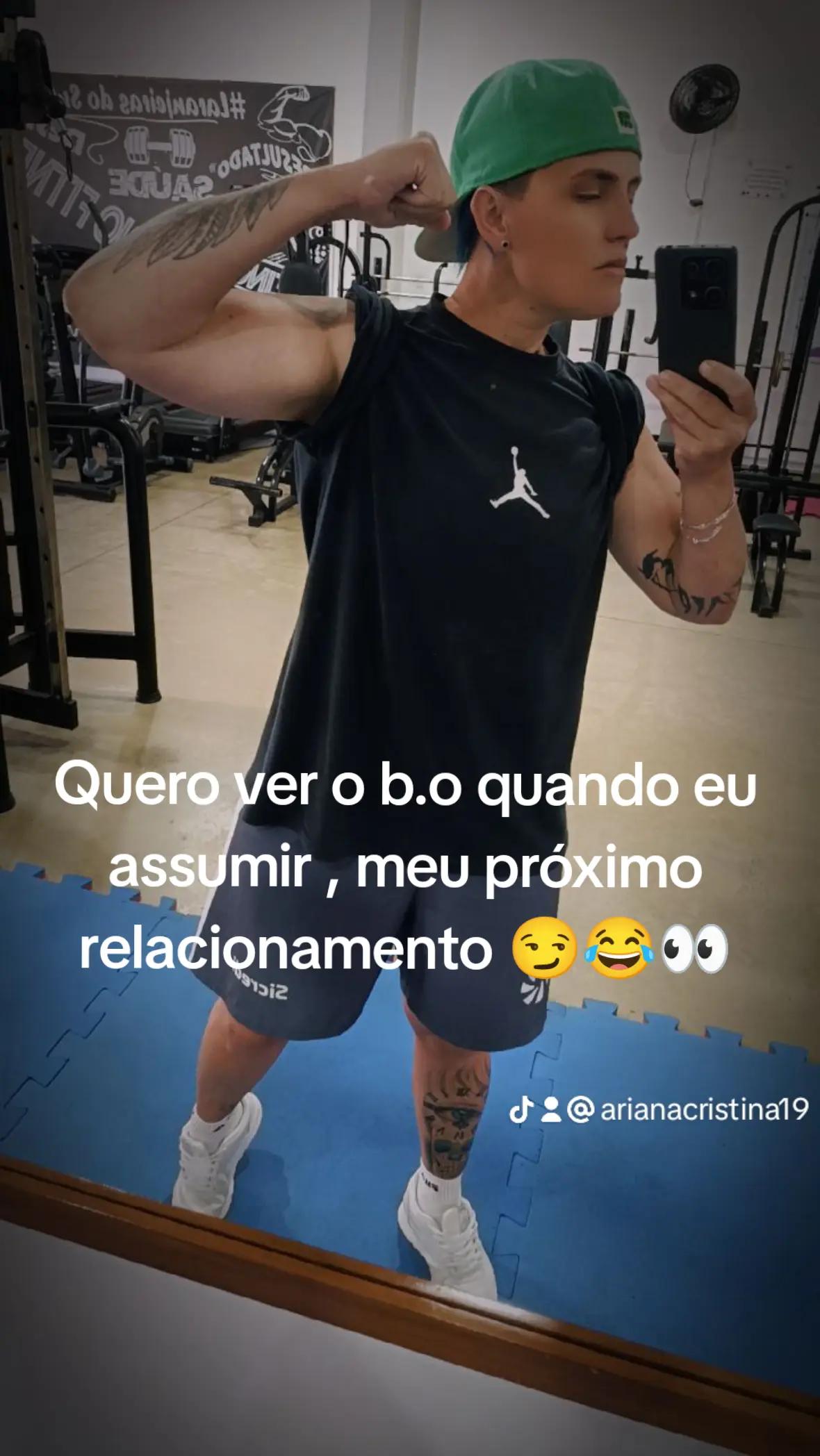 @Ariana personal trainer/jump