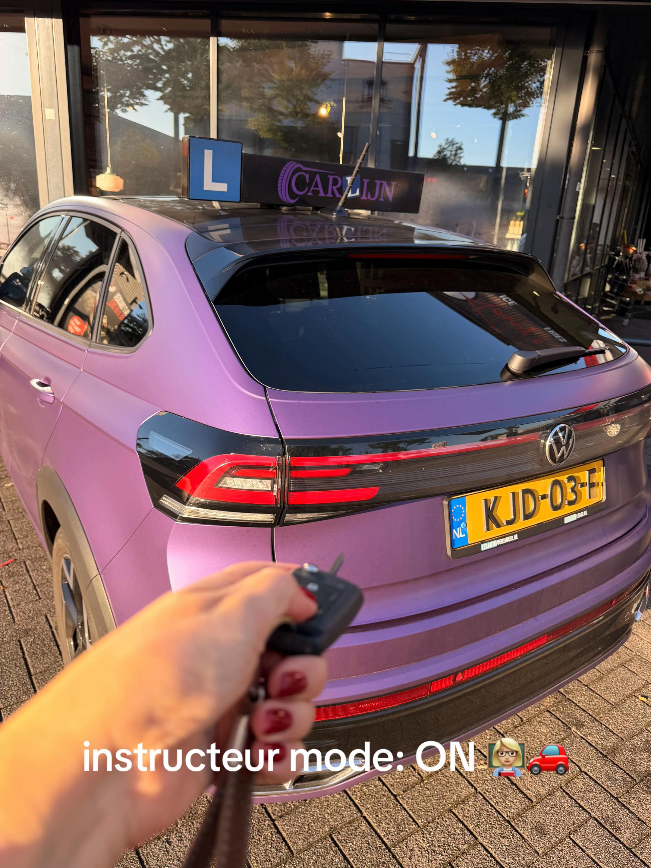 @rijschoolcarlijn